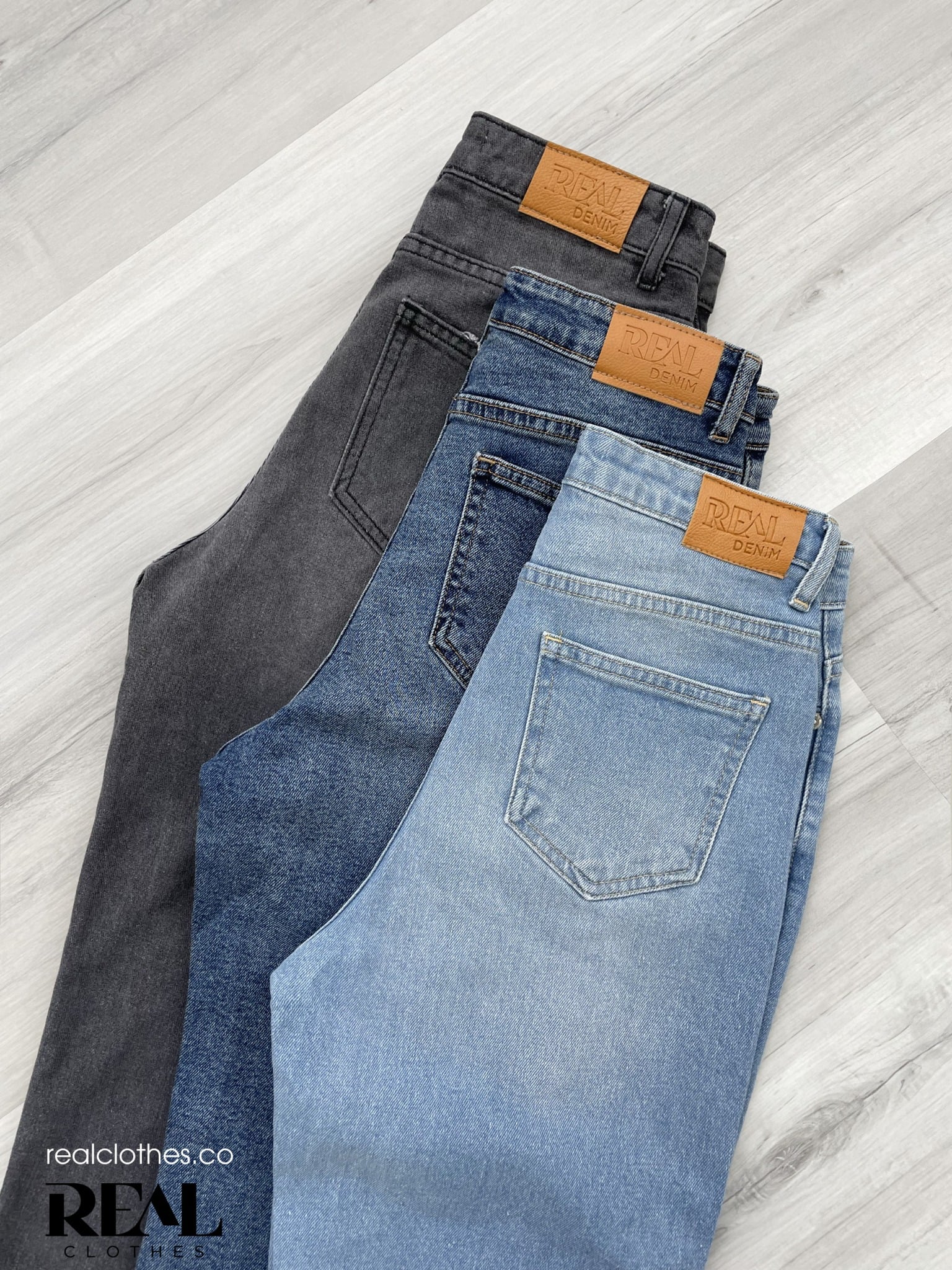 Quần Jeans lật lai xanh đậm - size XS