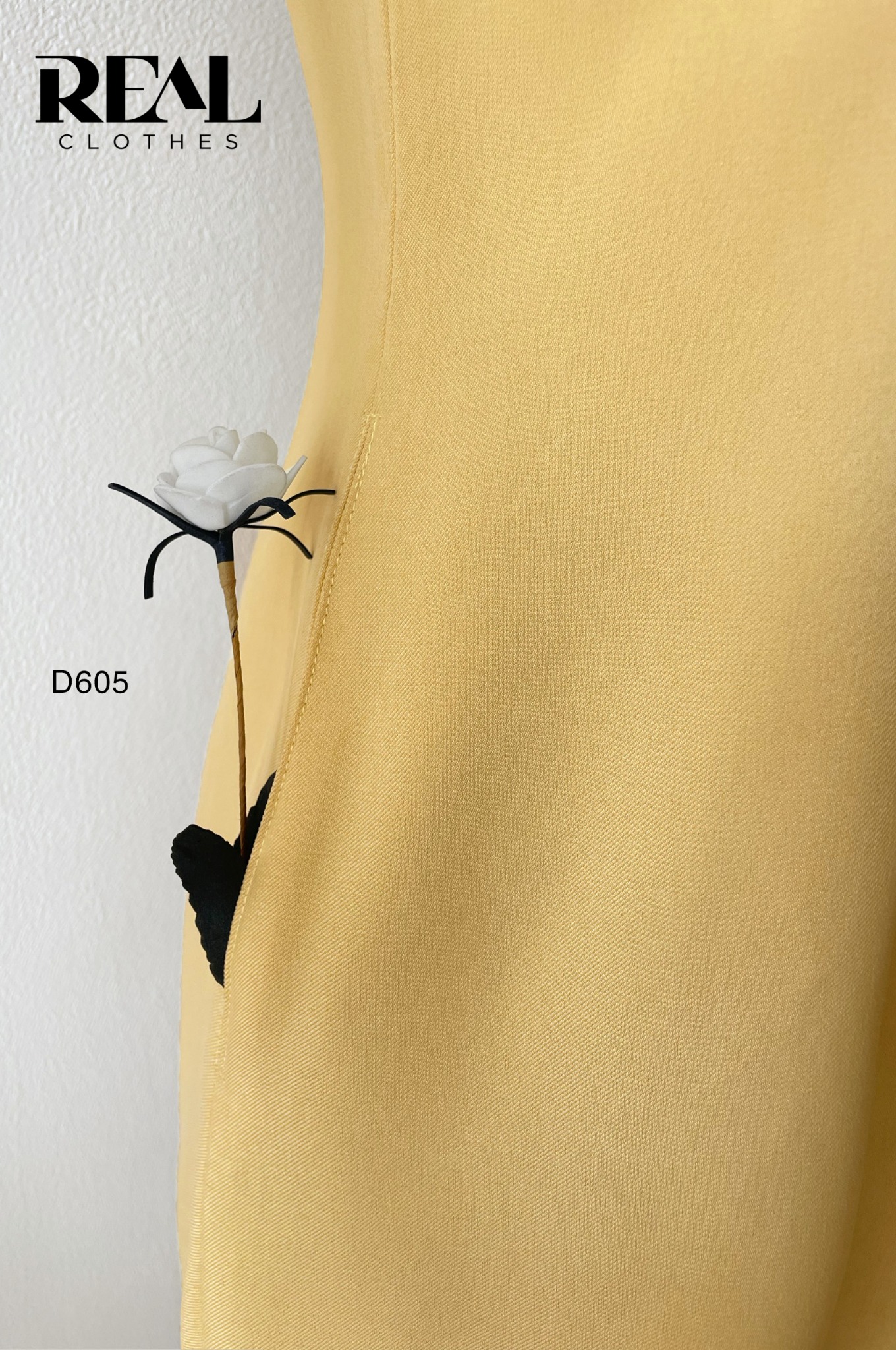 Đầm Moon vàng SALE - size XS