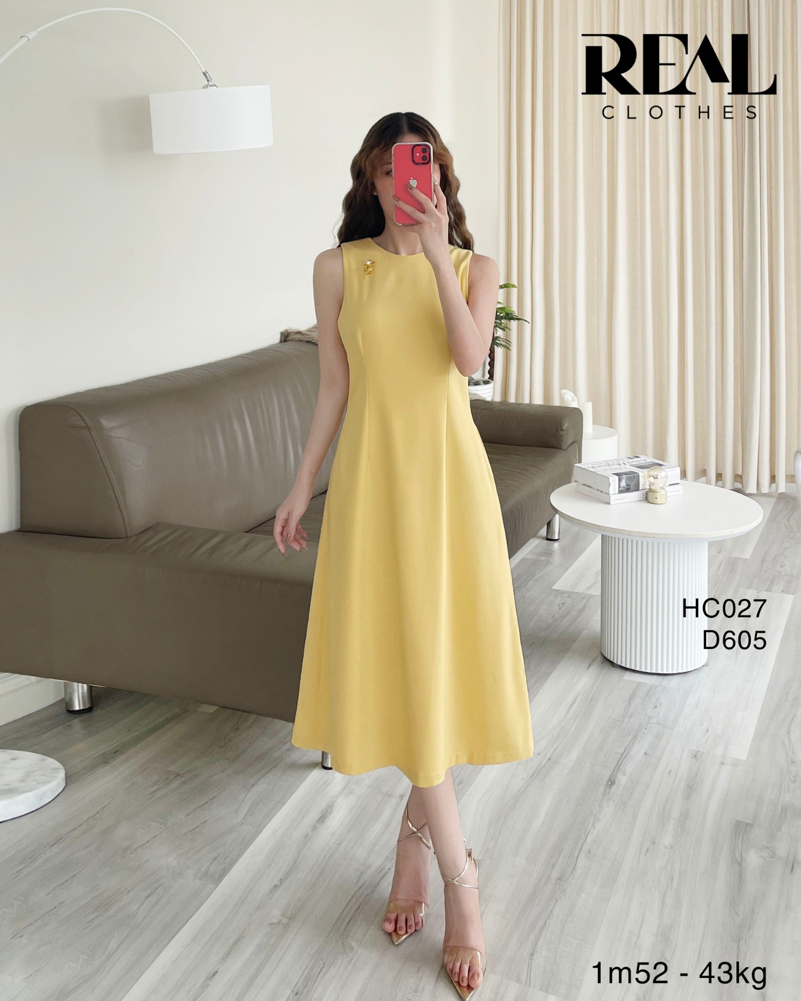 Đầm Moon vàng SALE - size XS