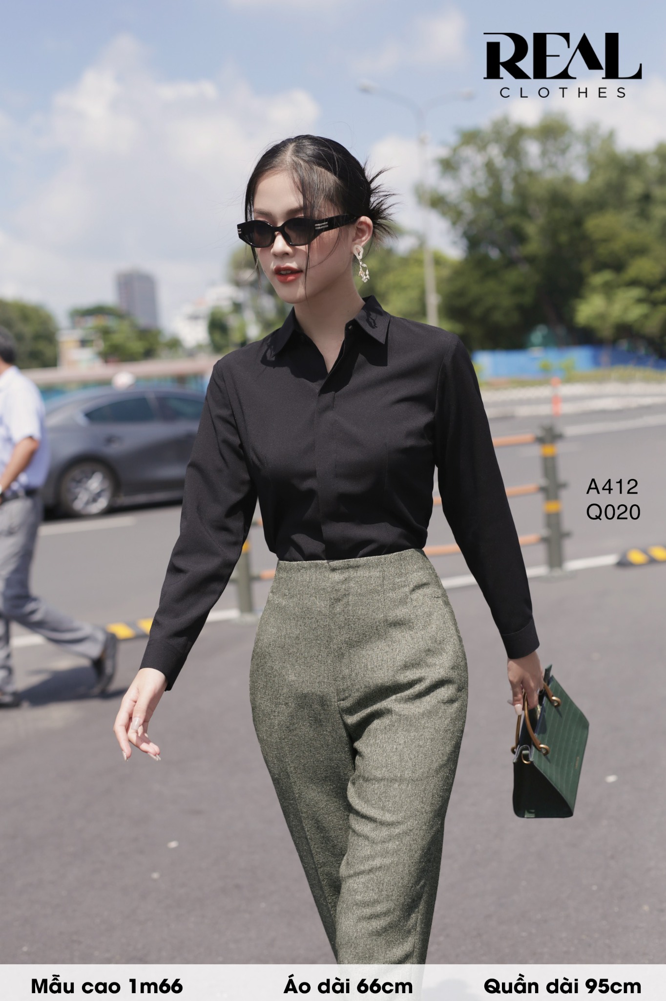 Sơ mi chít eo nano đen - size XS