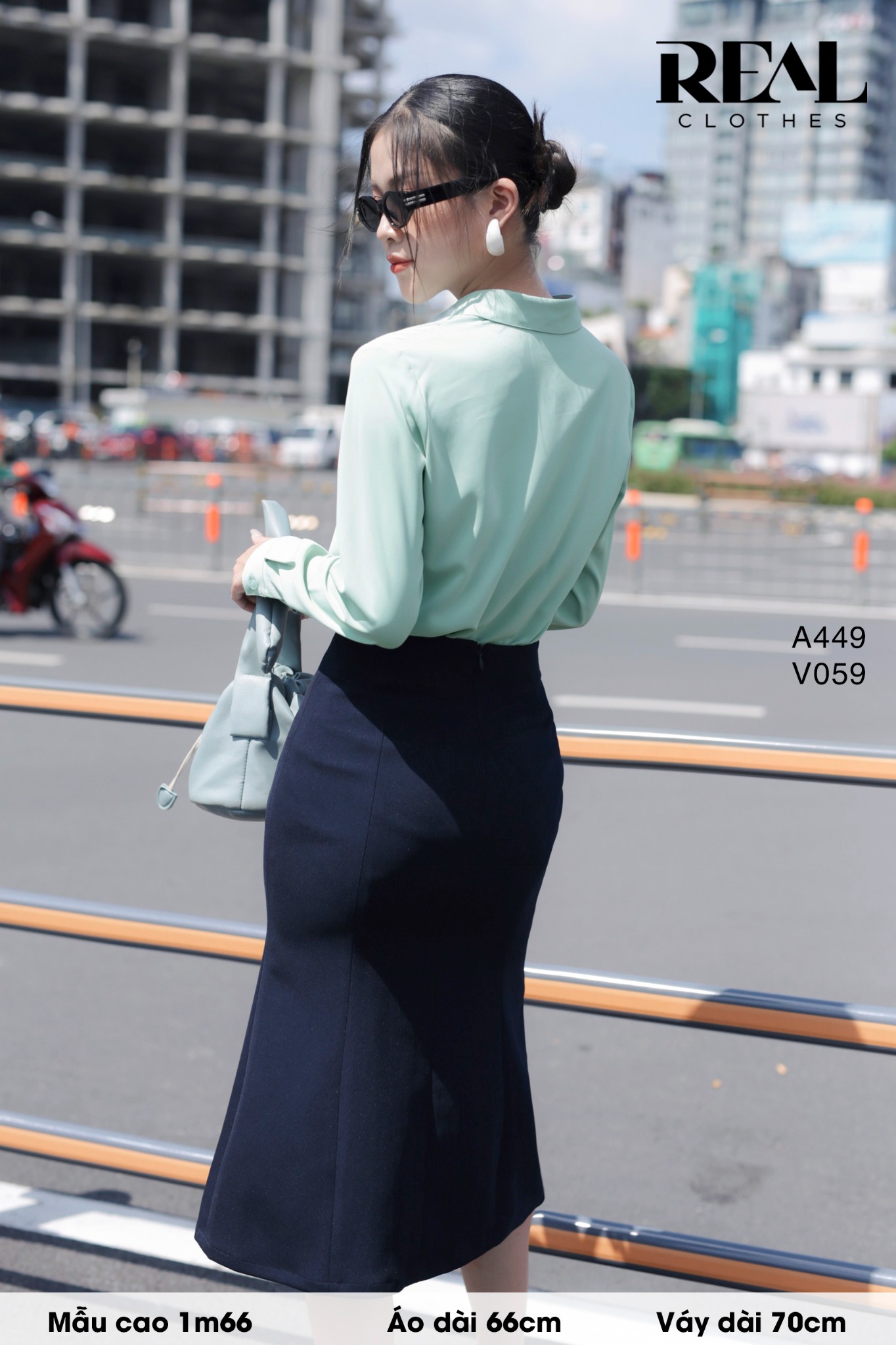 Váy 8 mảnh xanh đen