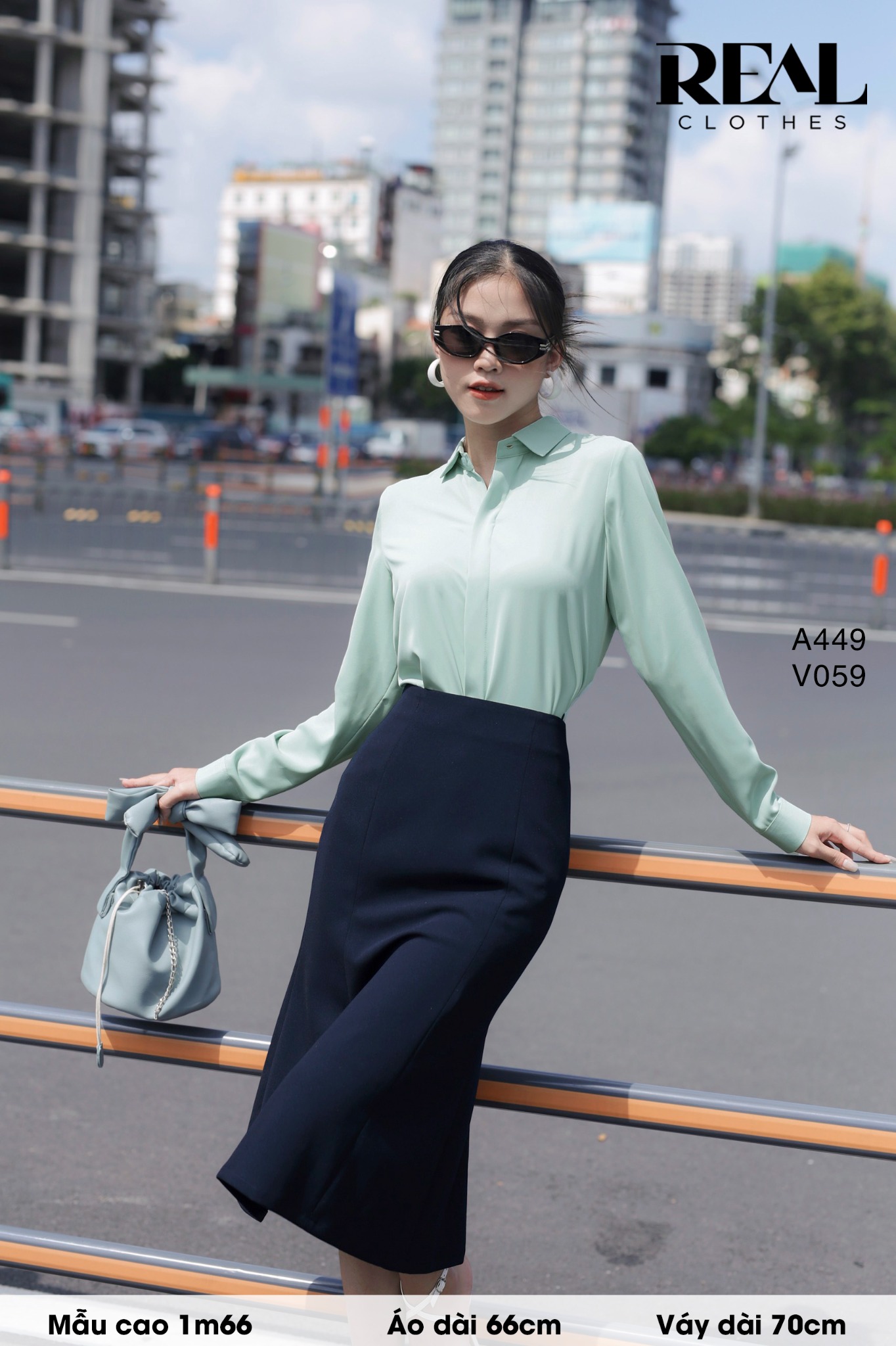 Váy 8 mảnh xanh đen