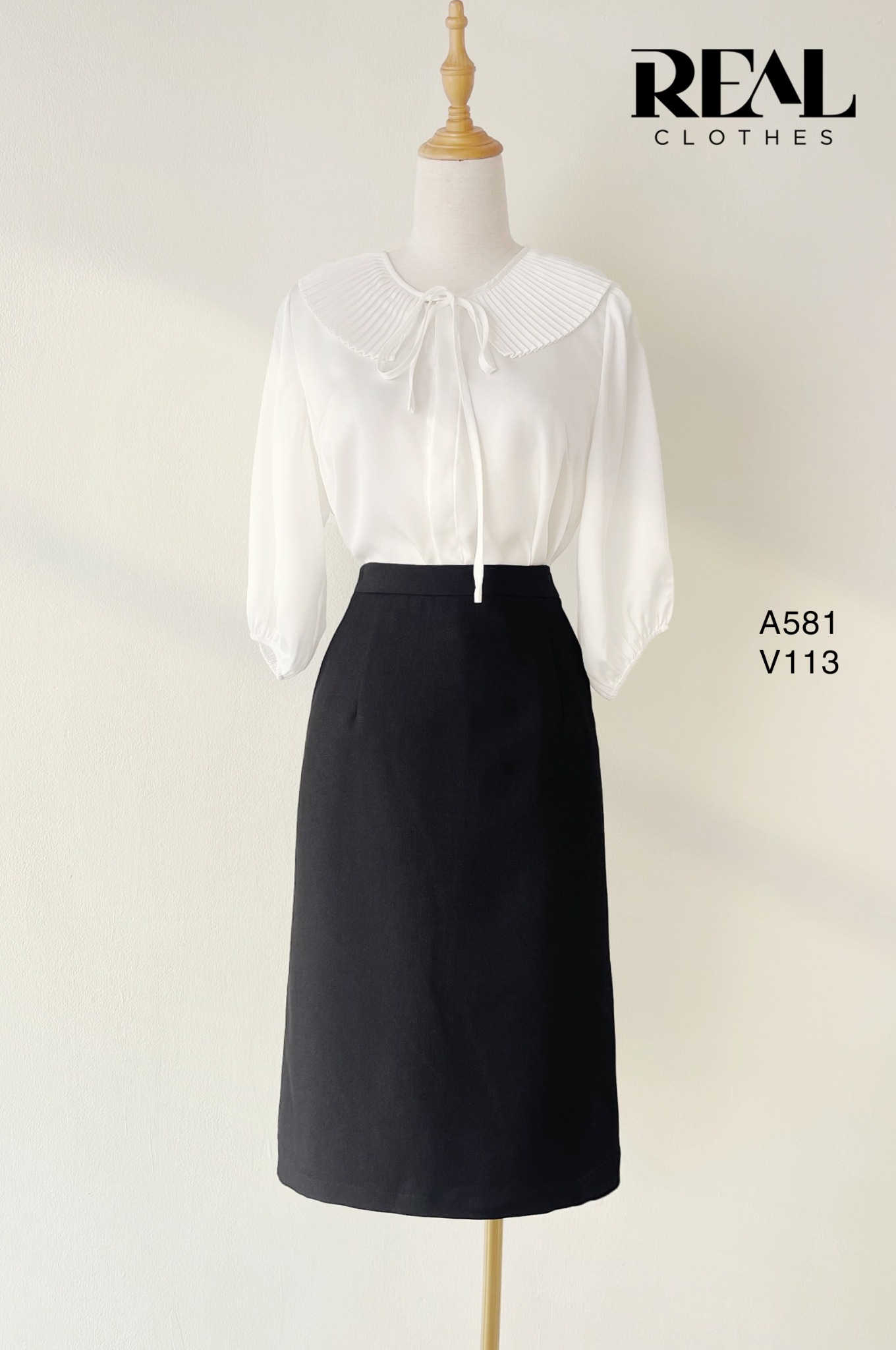 Áo cổ xếp trắng FINAL SALE