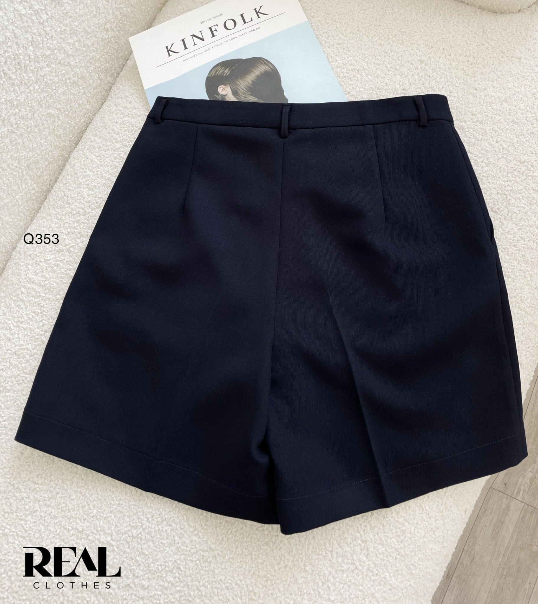 Quần short cindy xanh đen SALE - size XS