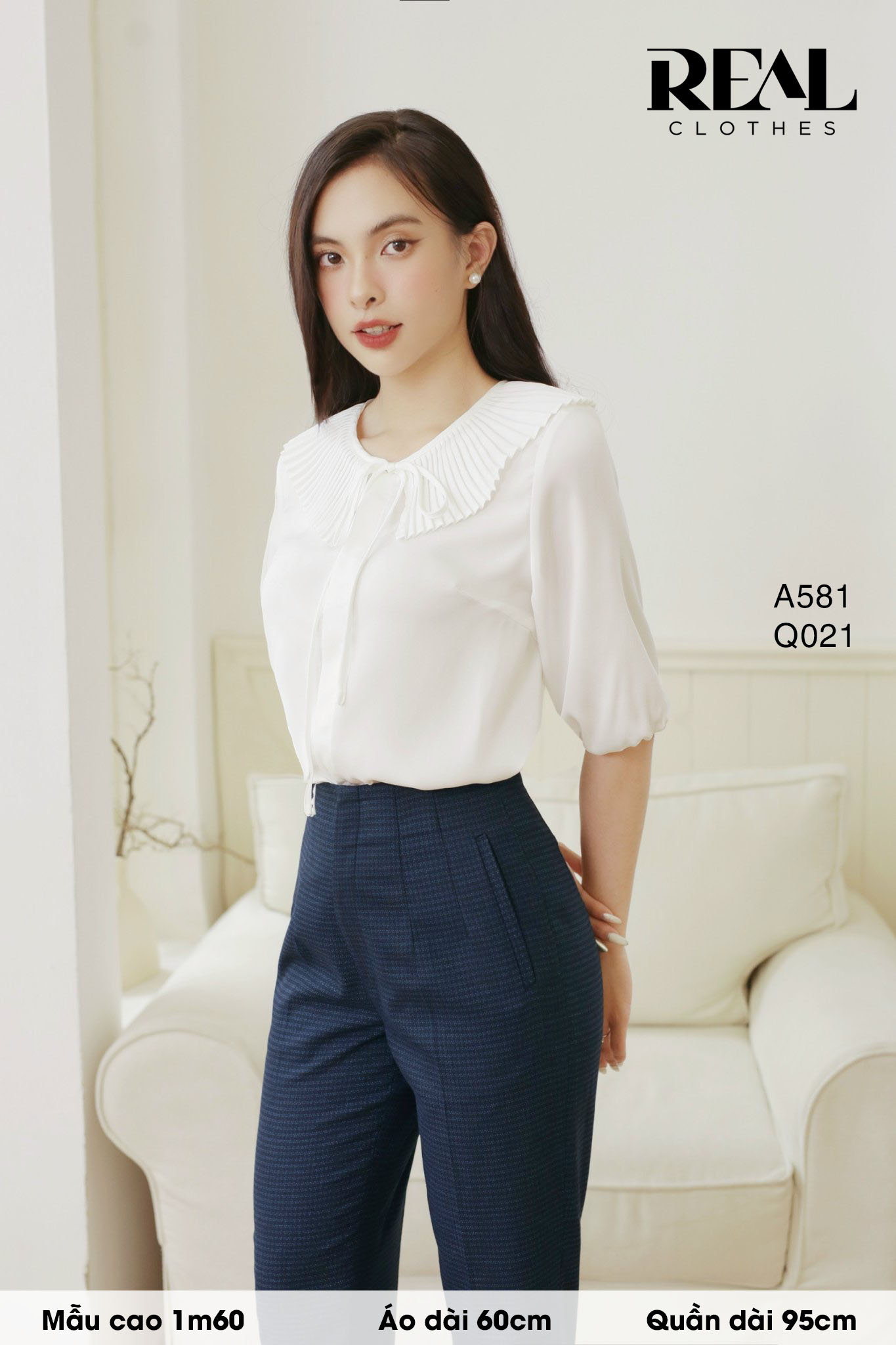 Áo cổ xếp trắng FINAL SALE