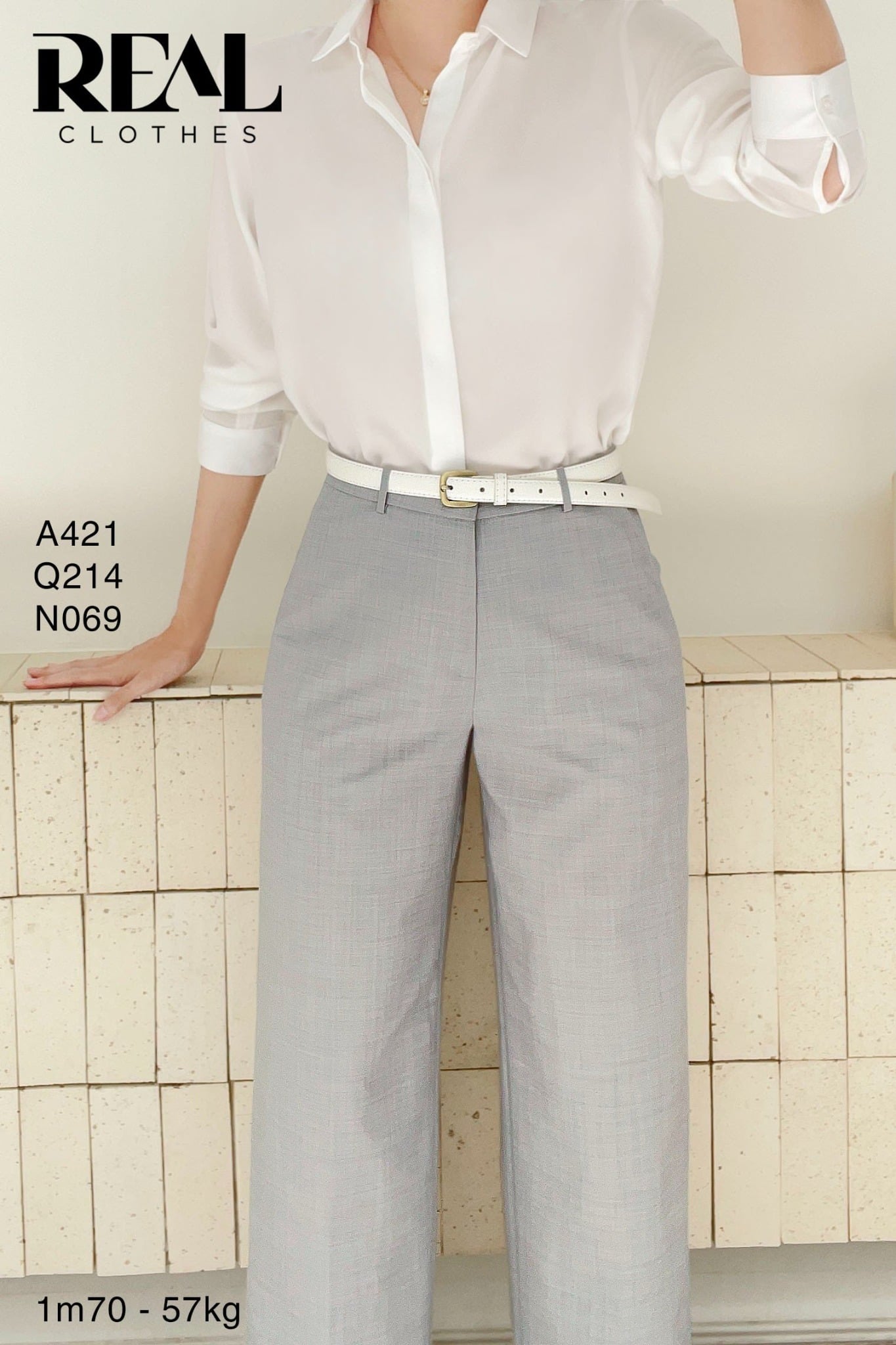 Sơ mi cổ mềm trắng