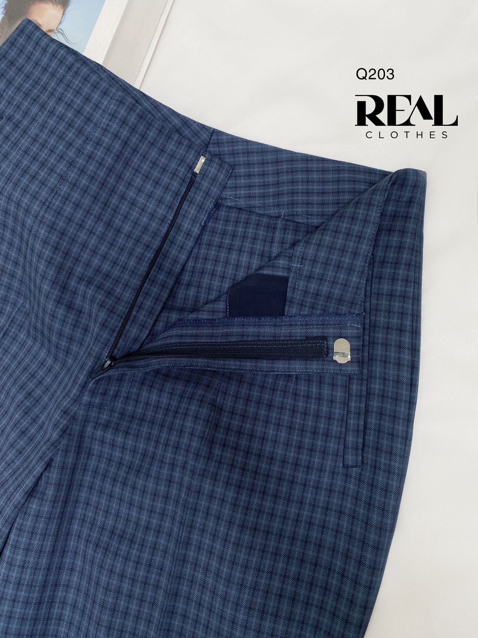 Quần Tokyo caro xanh đậm SALE