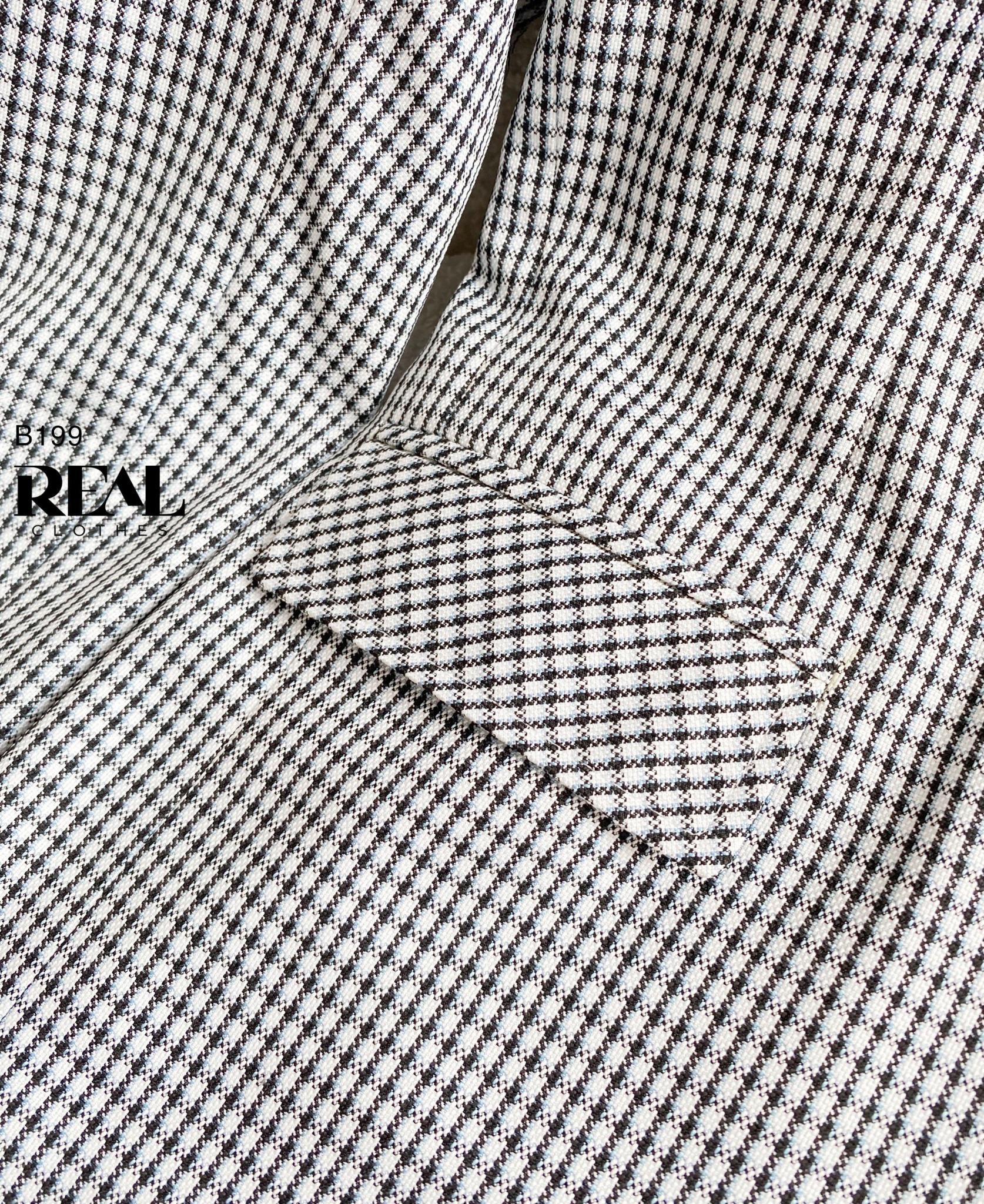 Blazer caro trắng SALE - size XS