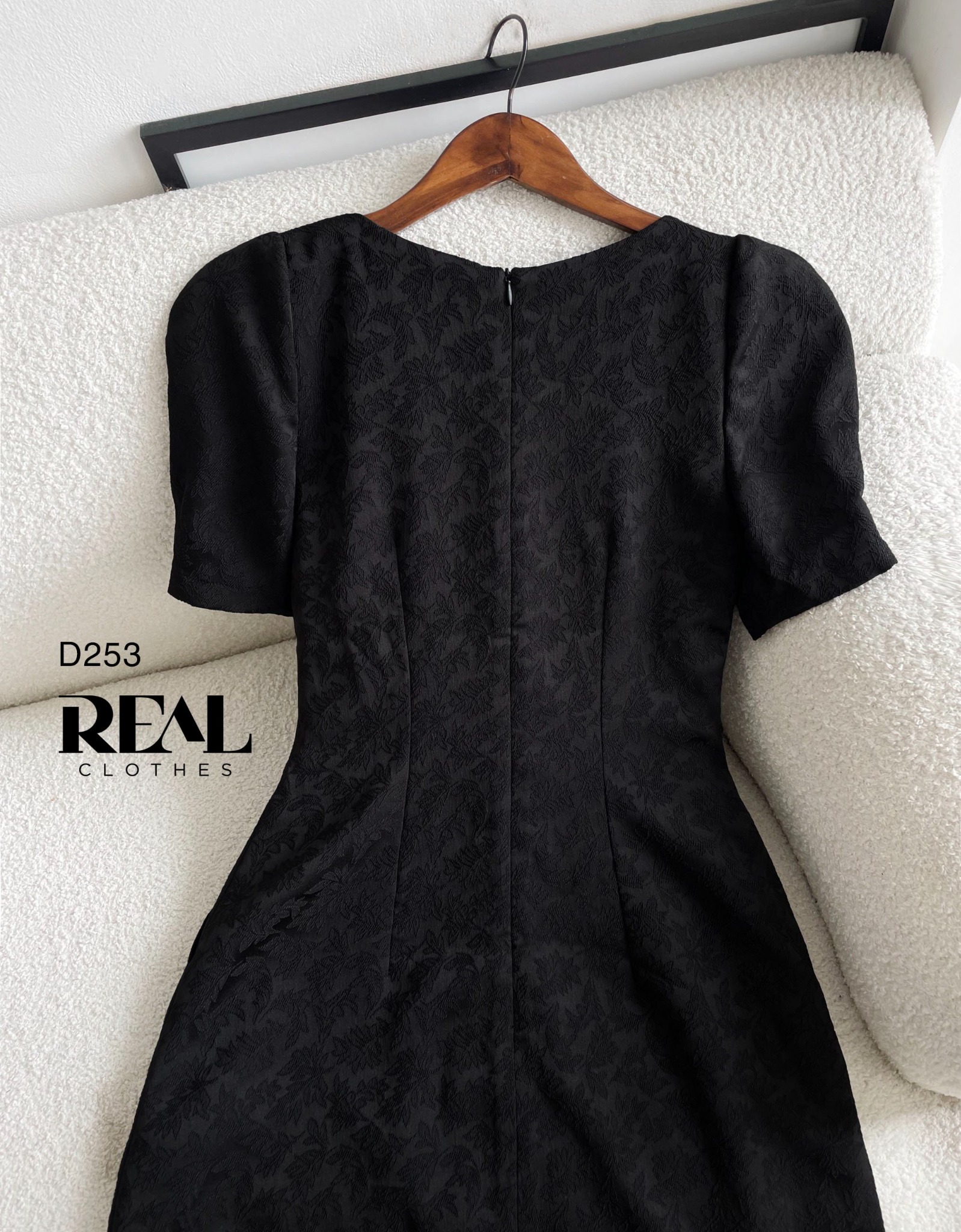 Đầm Vivian đen SALE - size XS