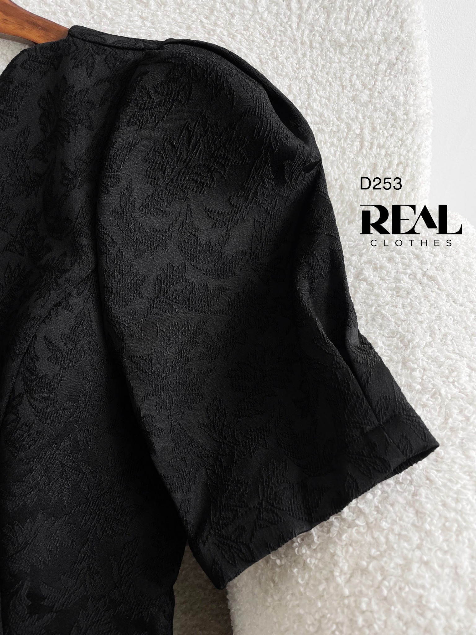 Đầm Vivian đen SALE - size XS