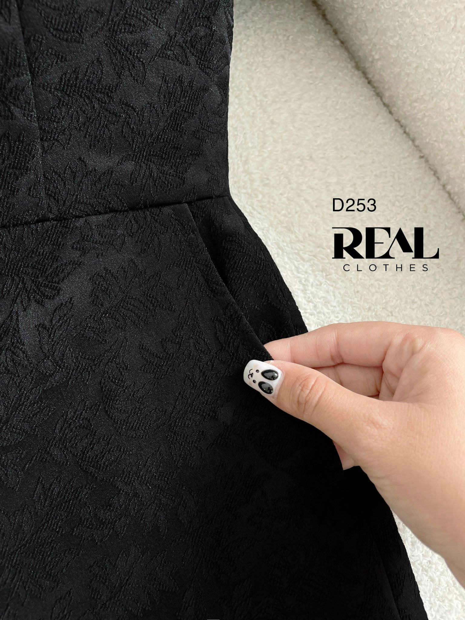 Đầm Vivian đen SALE - size XS