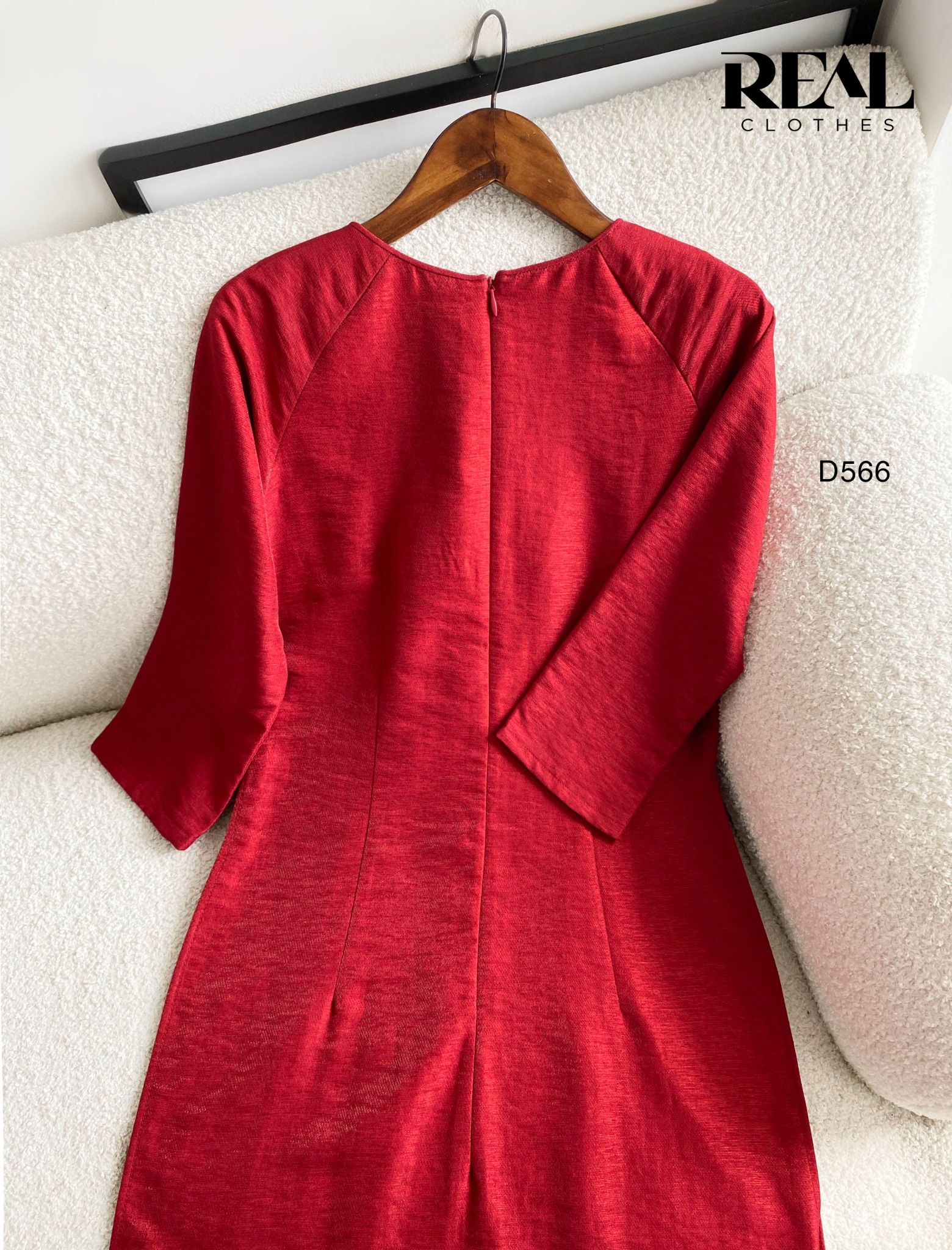 Áo dài cách tân Red hoa rơi - size XS