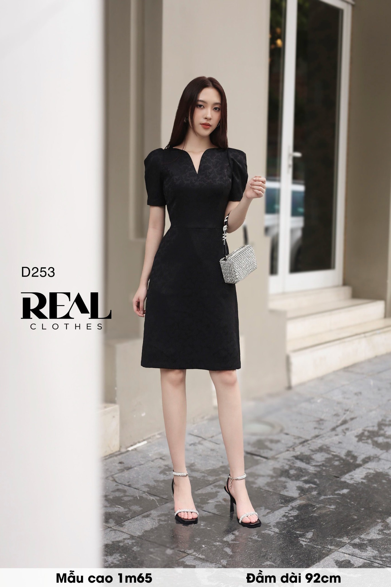 Đầm Vivian đen SALE - size XS