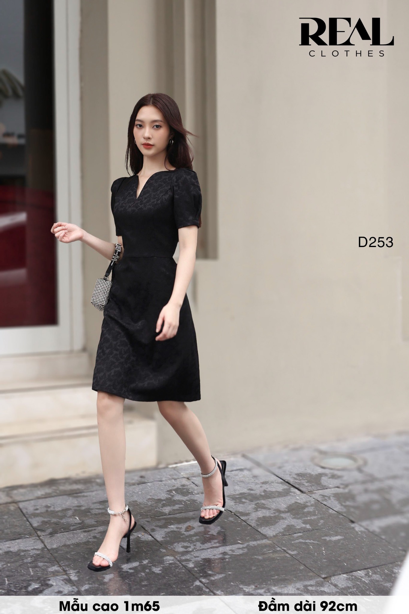 Đầm Vivian đen SALE - size XS