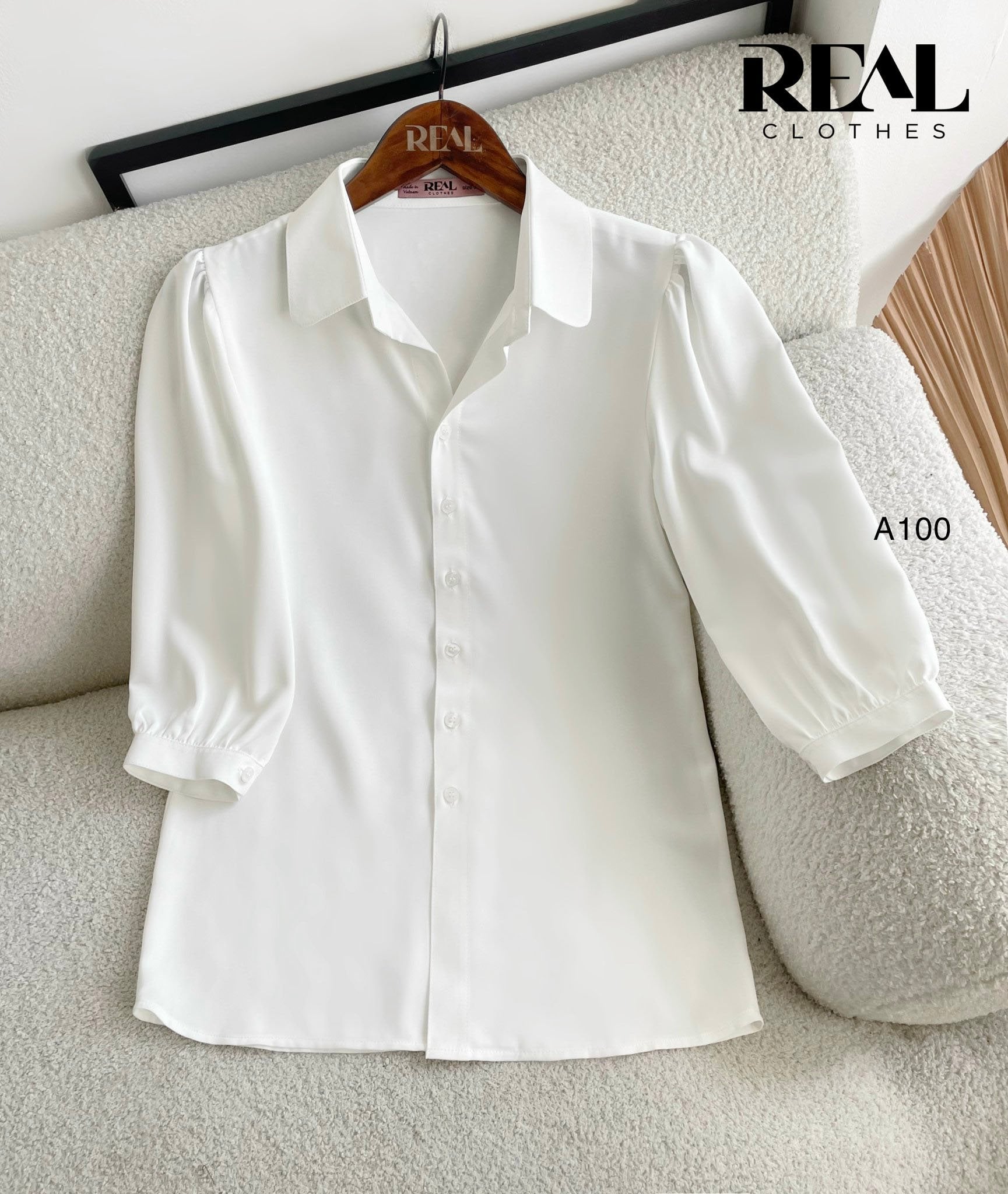 Sơ mi cổ nhọn trắng