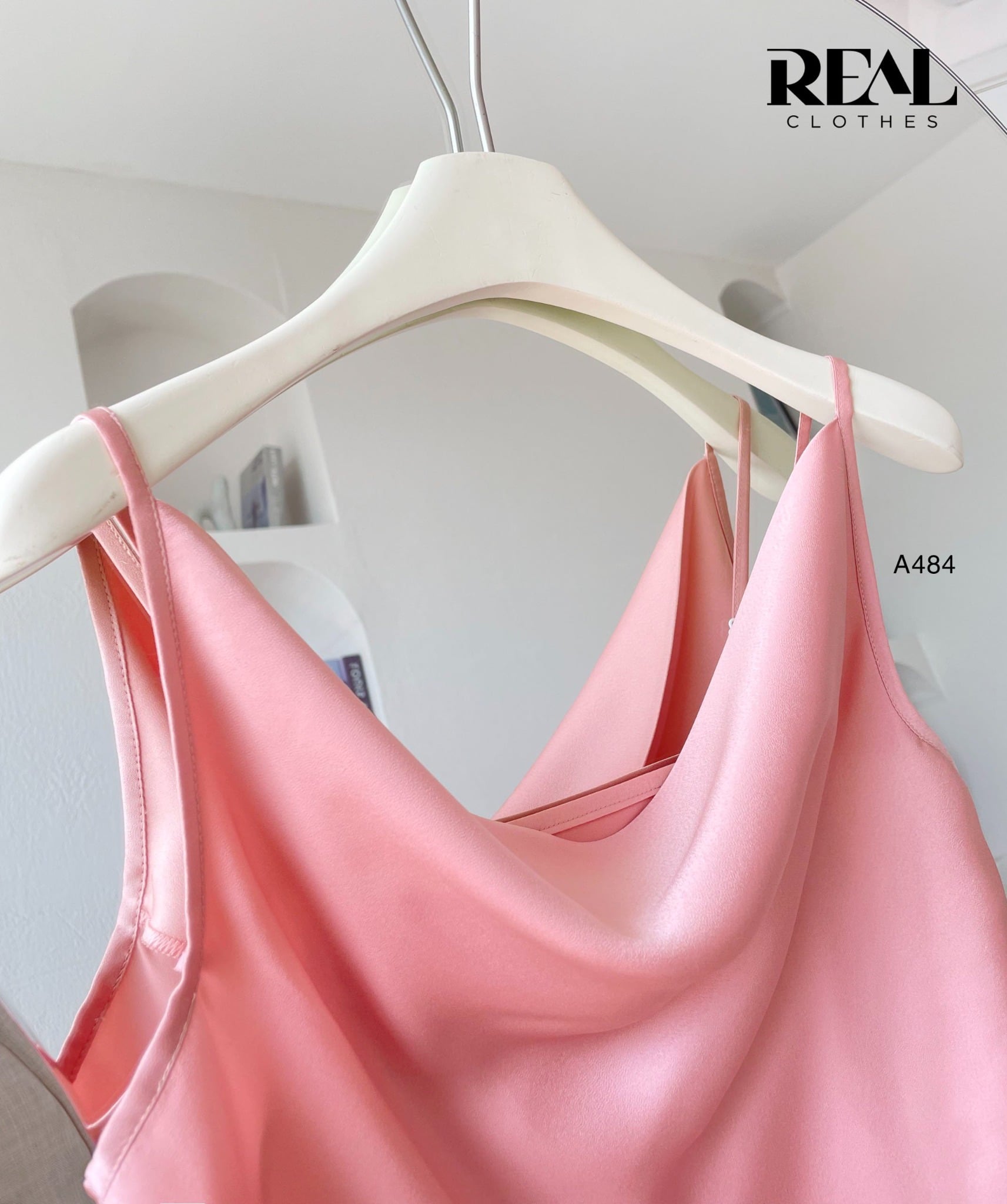 Áo cổ đổ hồng SALE