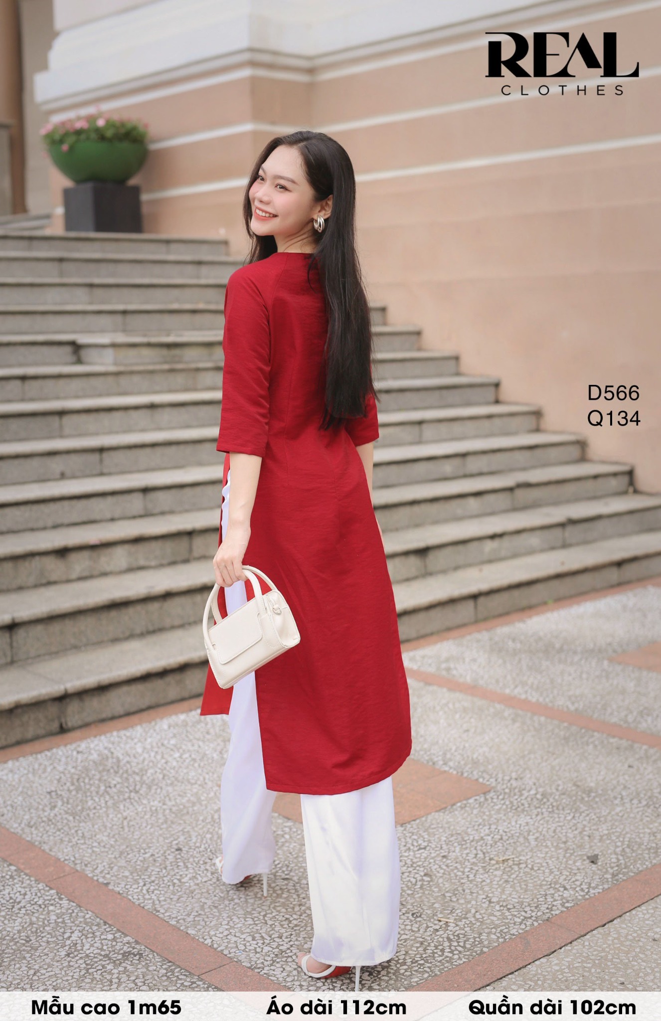 Áo dài cách tân Red hoa rơi - size XS