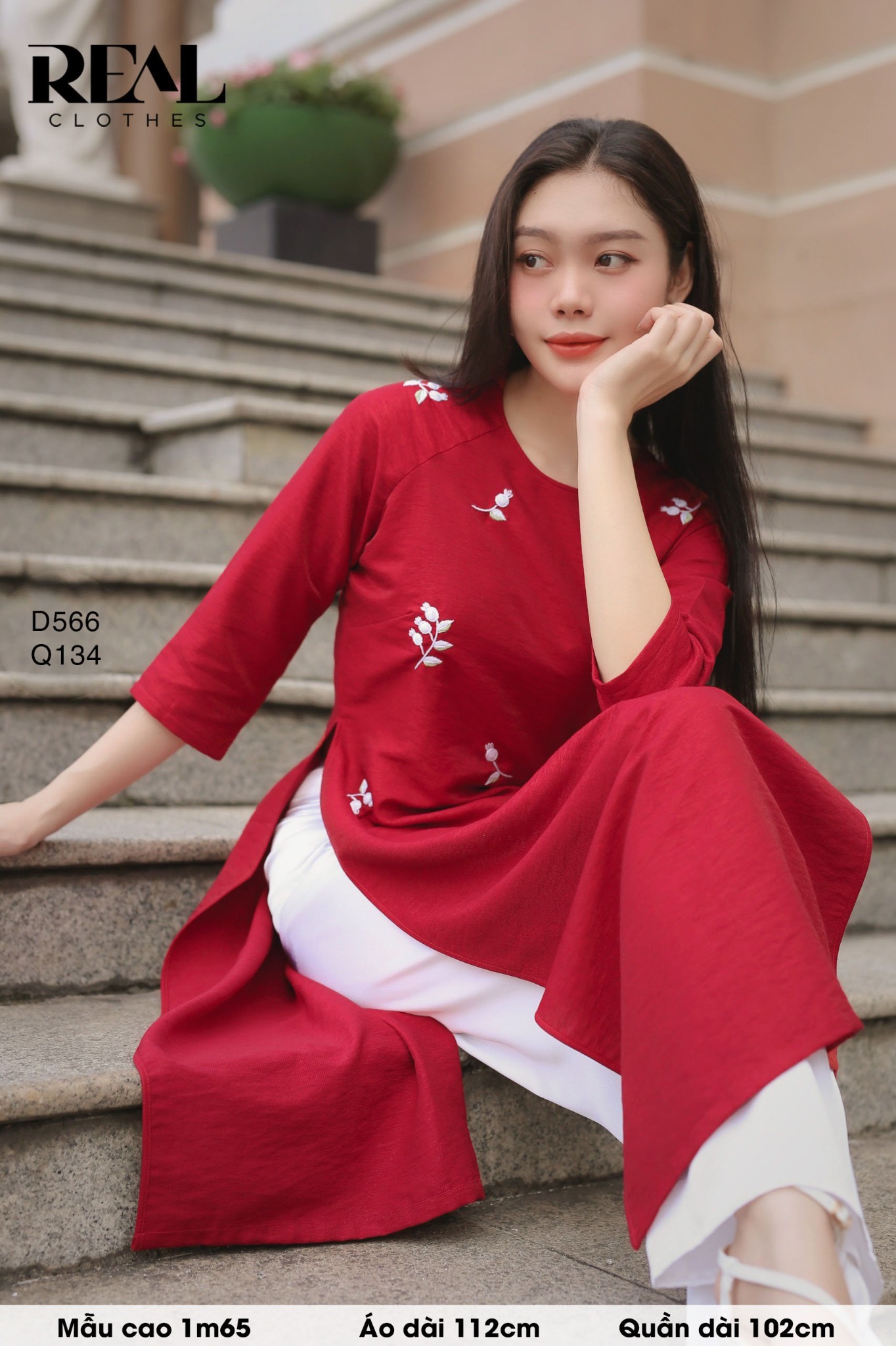 Áo dài cách tân Red hoa rơi - size XS