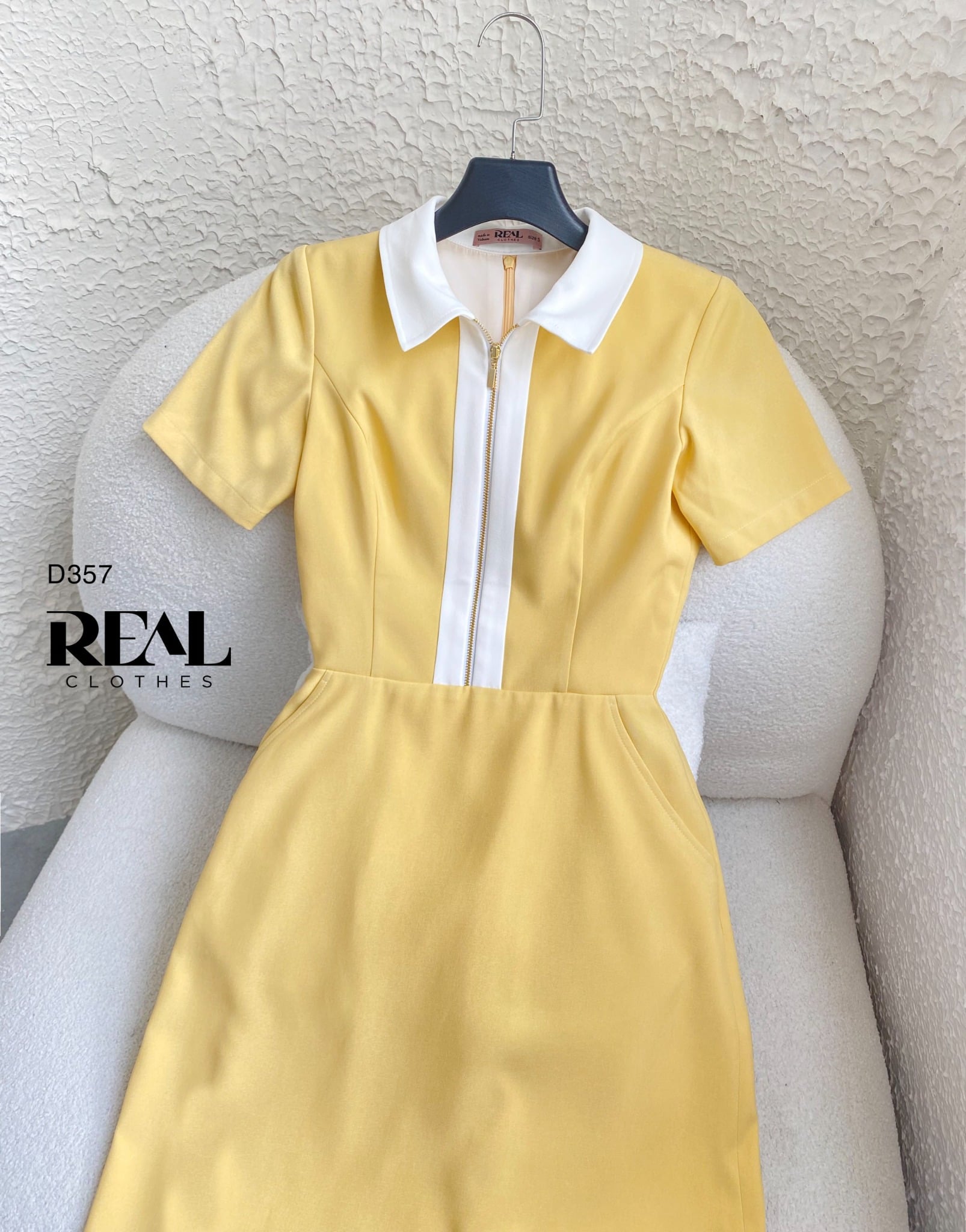 Đầm Zipper vàng SALE - size XS