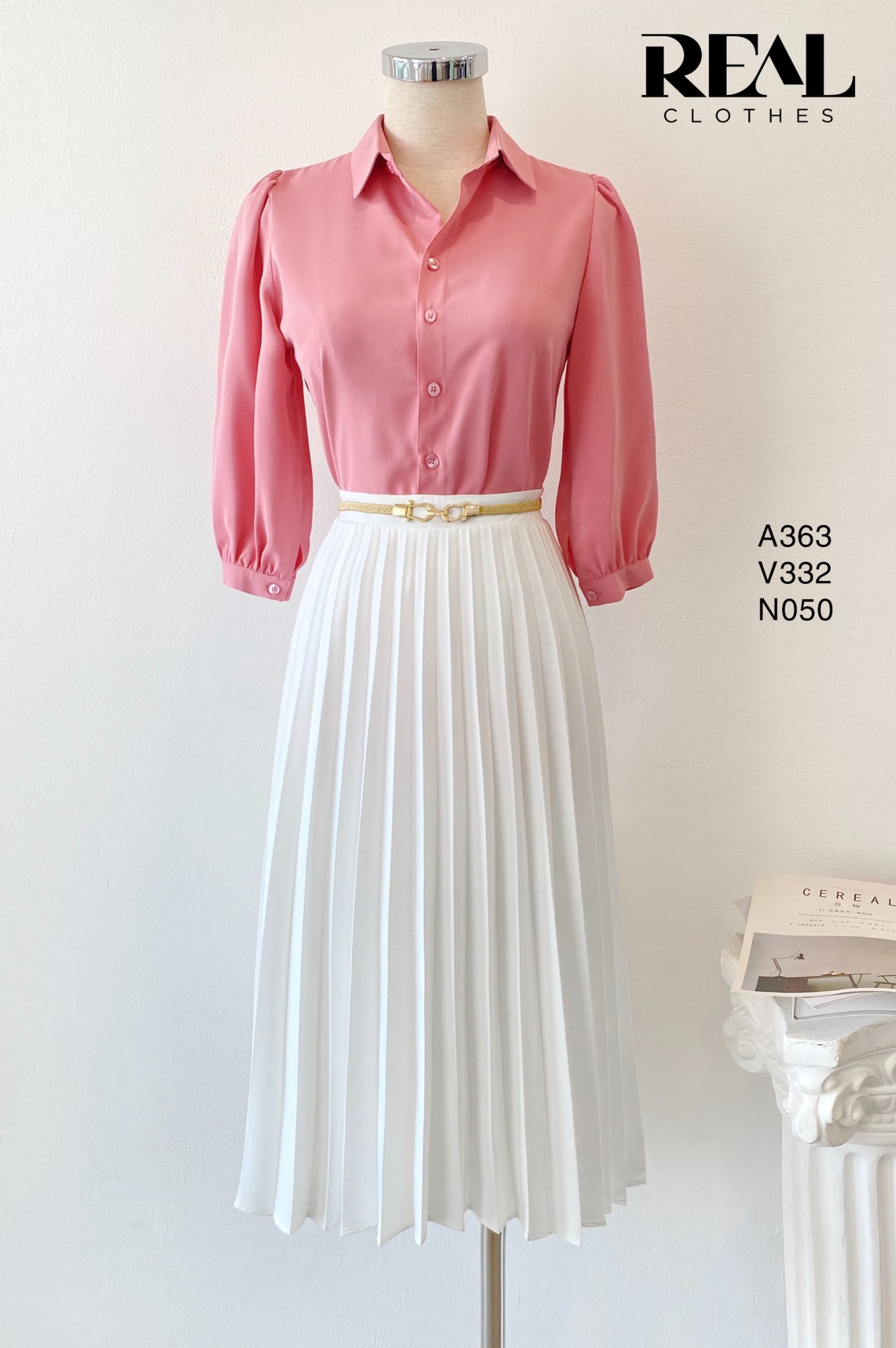 Sơ mi cổ nhọn hồng