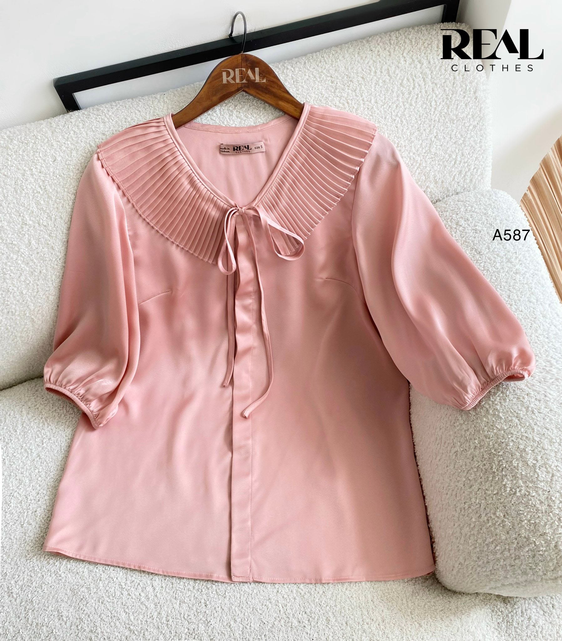 Áo cổ xếp hồng FINAL SALE