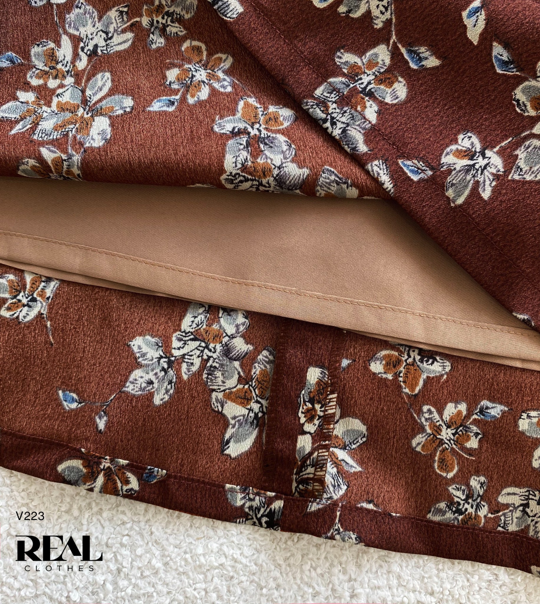 Váy 8 mảnh midi hoa gạo SALE