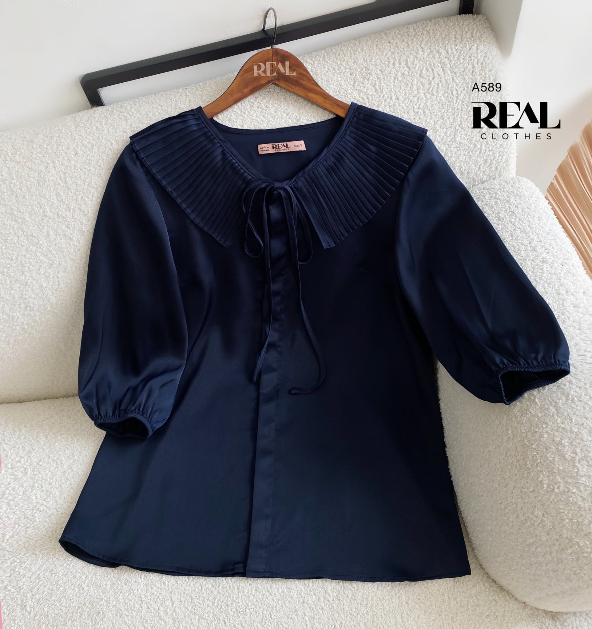 Áo cổ xếp xanh đen FINAL SALE