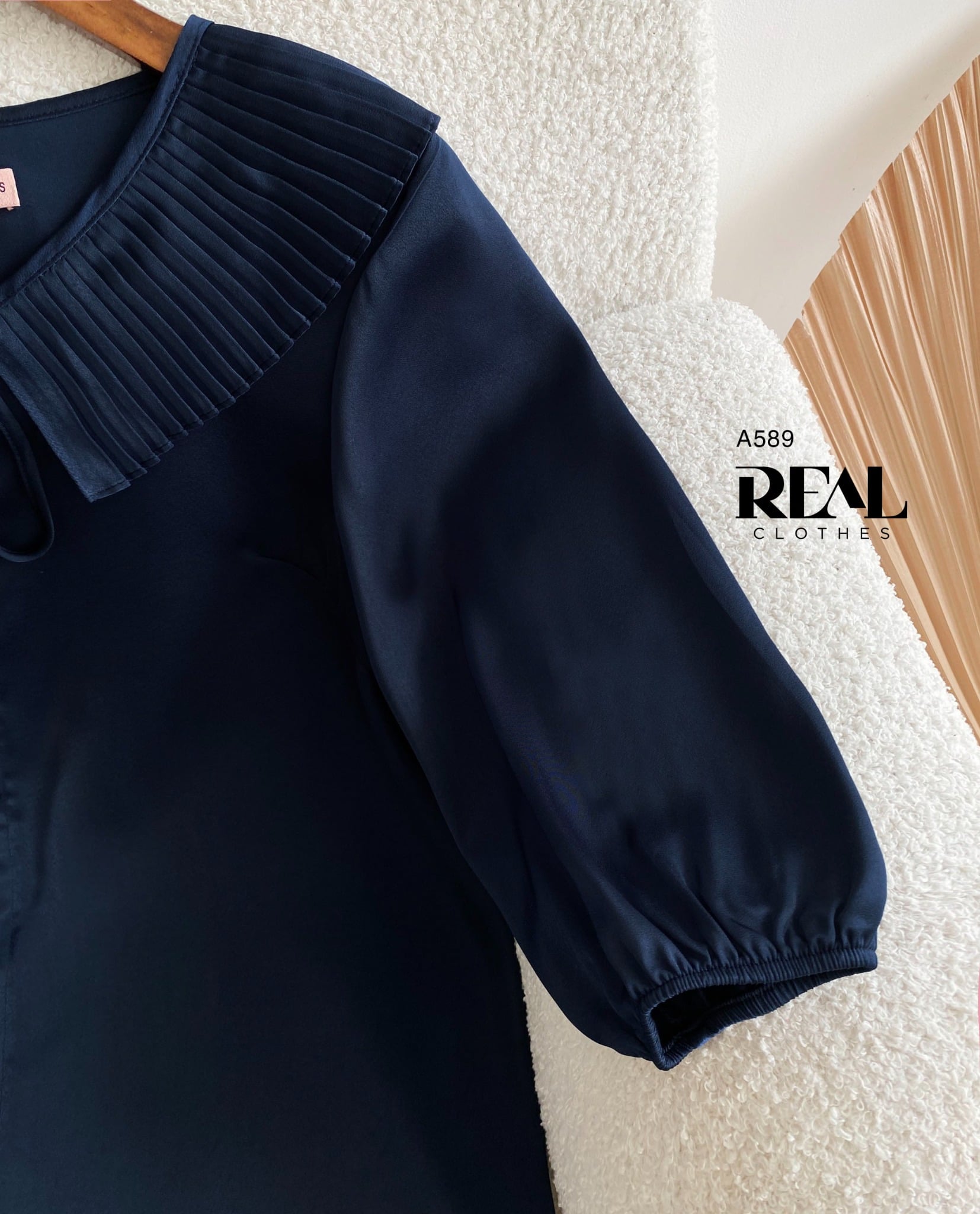 Áo cổ xếp xanh đen FINAL SALE