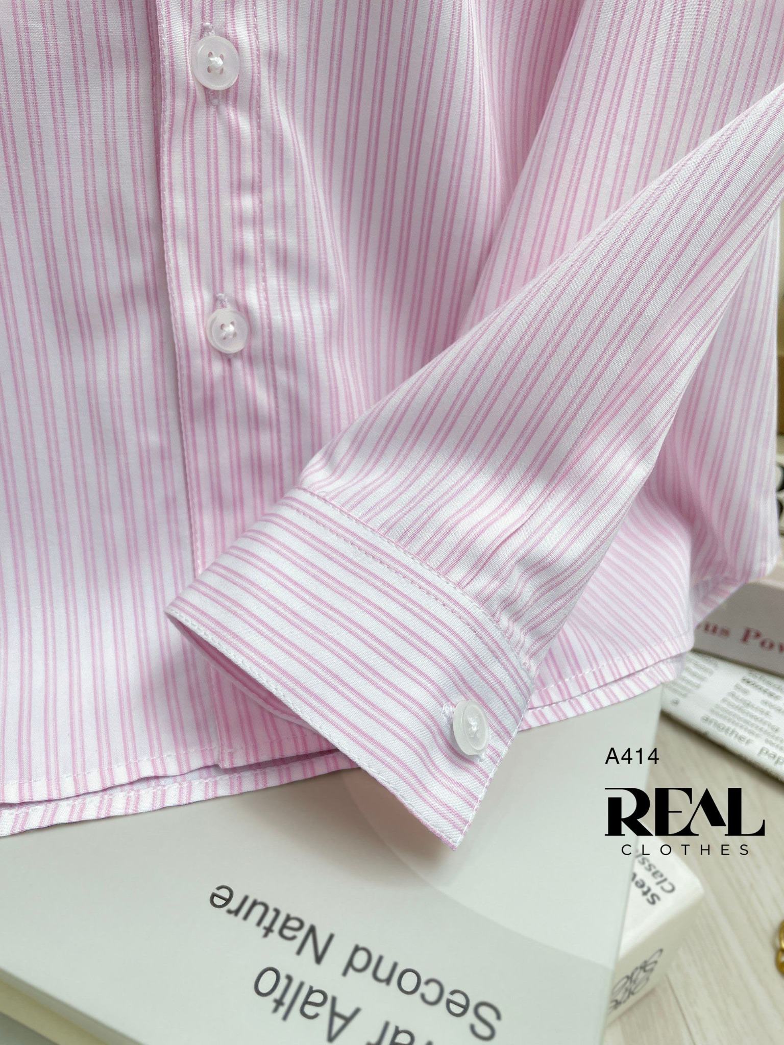 Sơ mi cổ Đức sọc hồng SALE - size XS