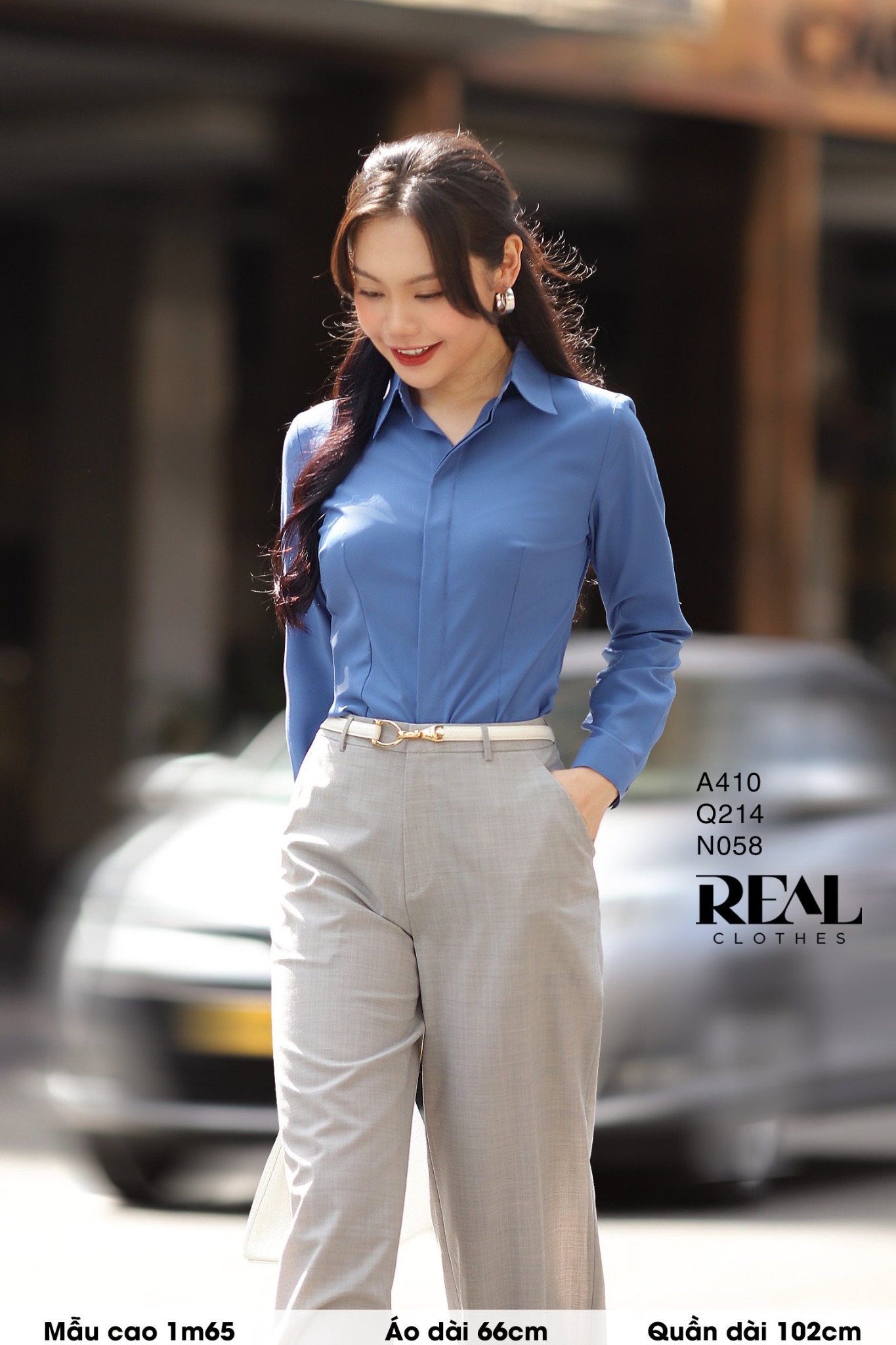 Sơ mi chít eo nano navy MỚI SALE - size XS