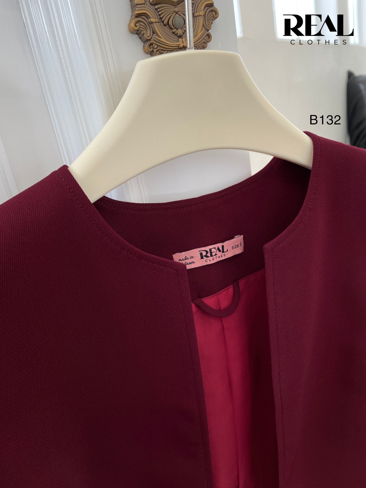 Blazer cổ tròn cindy đỏ