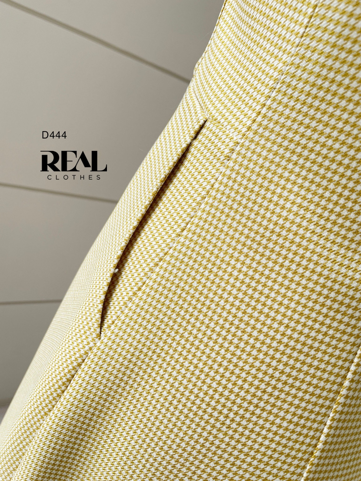 Đầm Sera zigzag vàng SALE - size S