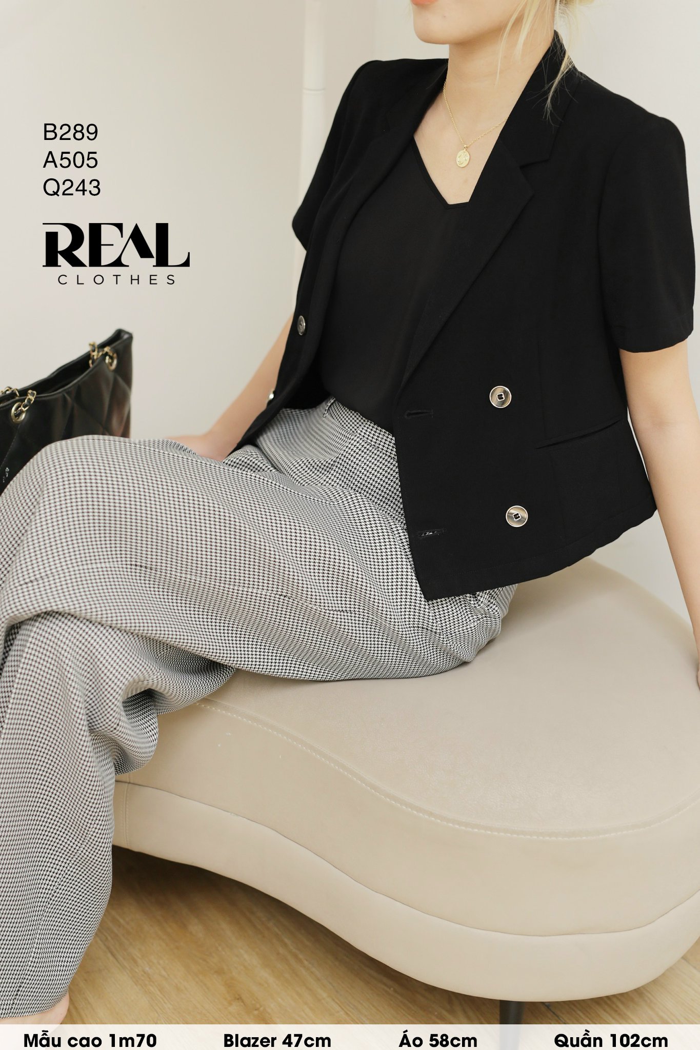 Blazer croptop đen SALE - size XS