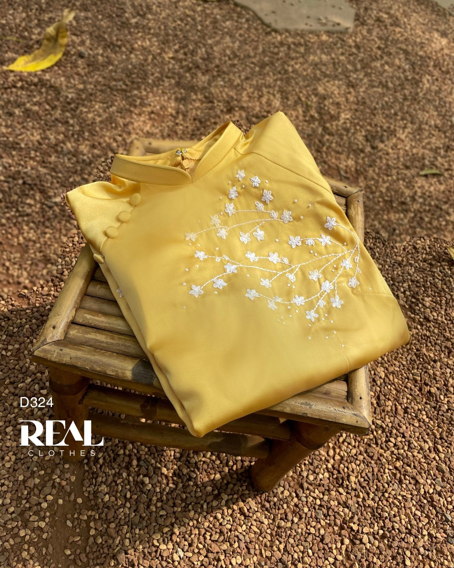 Áo dài cách tân vivi vàng