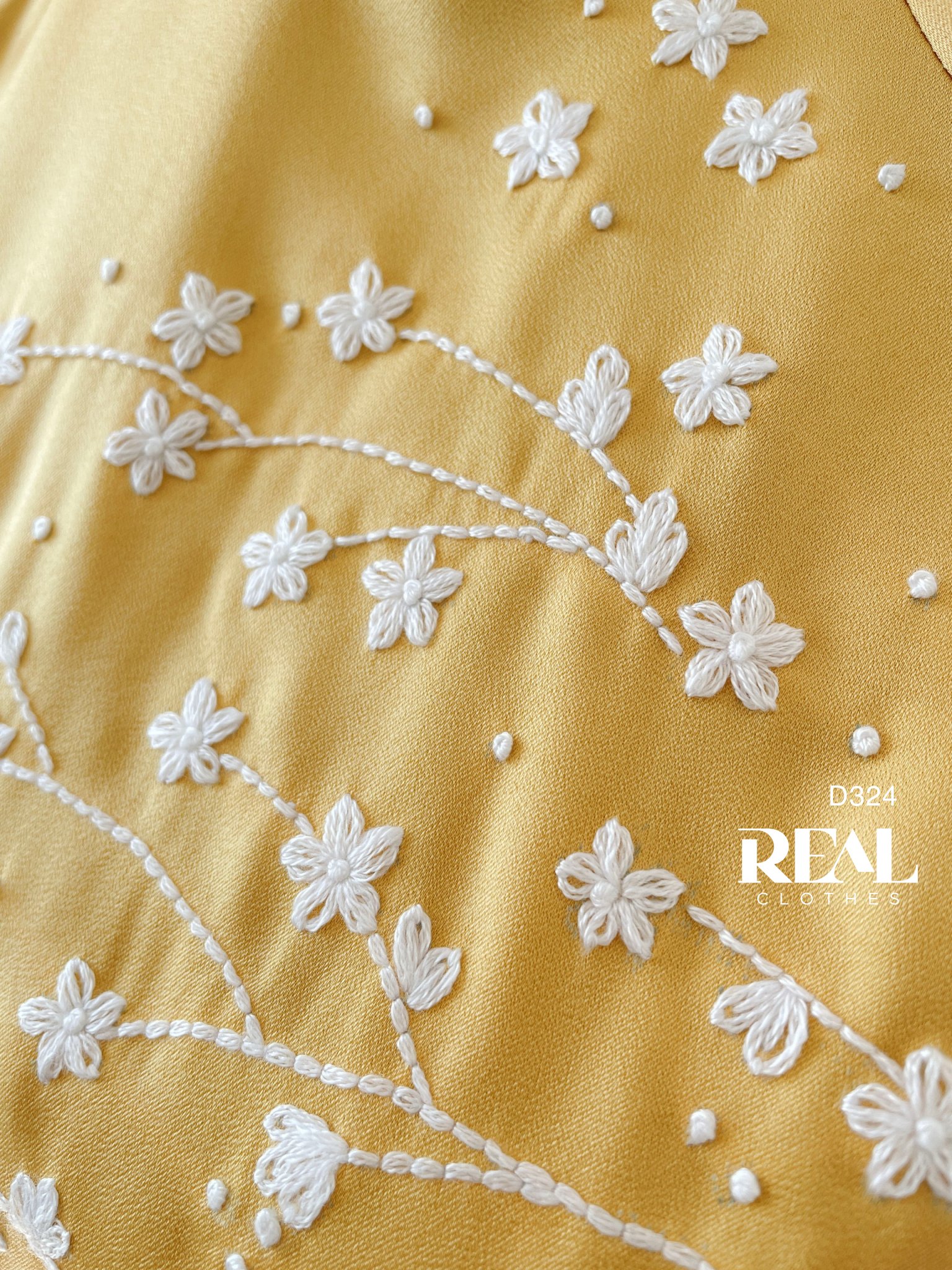 Áo dài cách tân vivi vàng