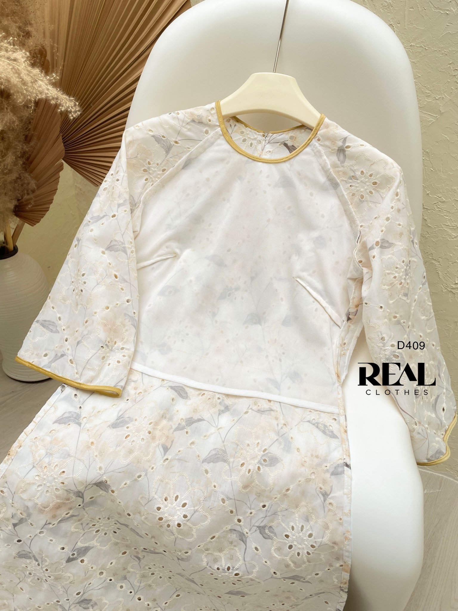 Áo dài cách tân thanh mai vàng LÓT