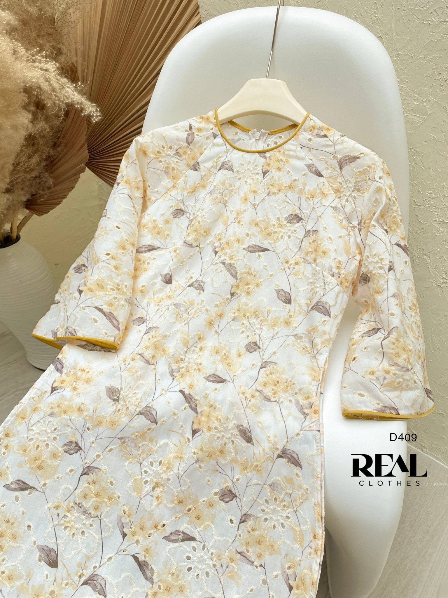 Áo dài cách tân thanh mai vàng LÓT