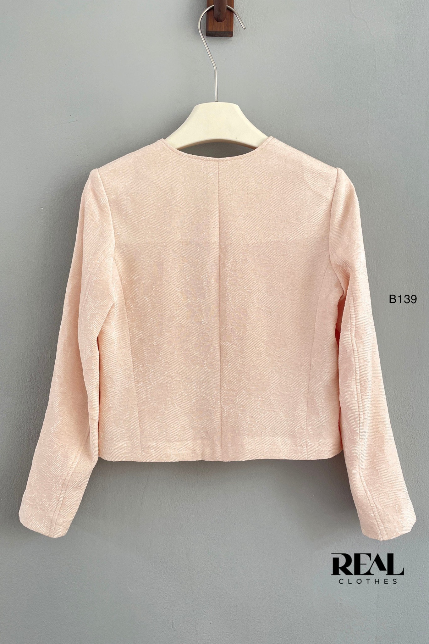 Blazer cổ tròn gấm cam SALE