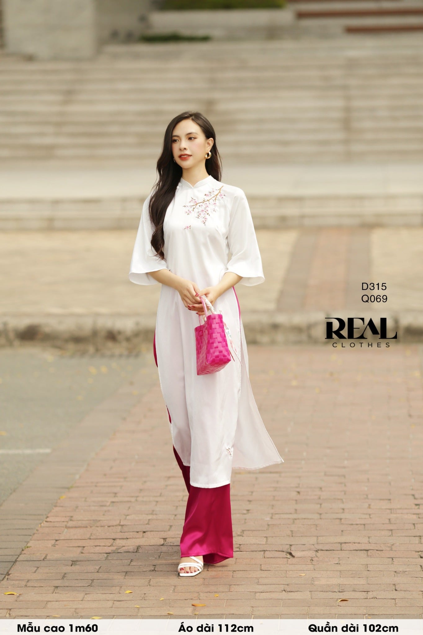 Áo dài cách tân Vivi trắng hoa mận