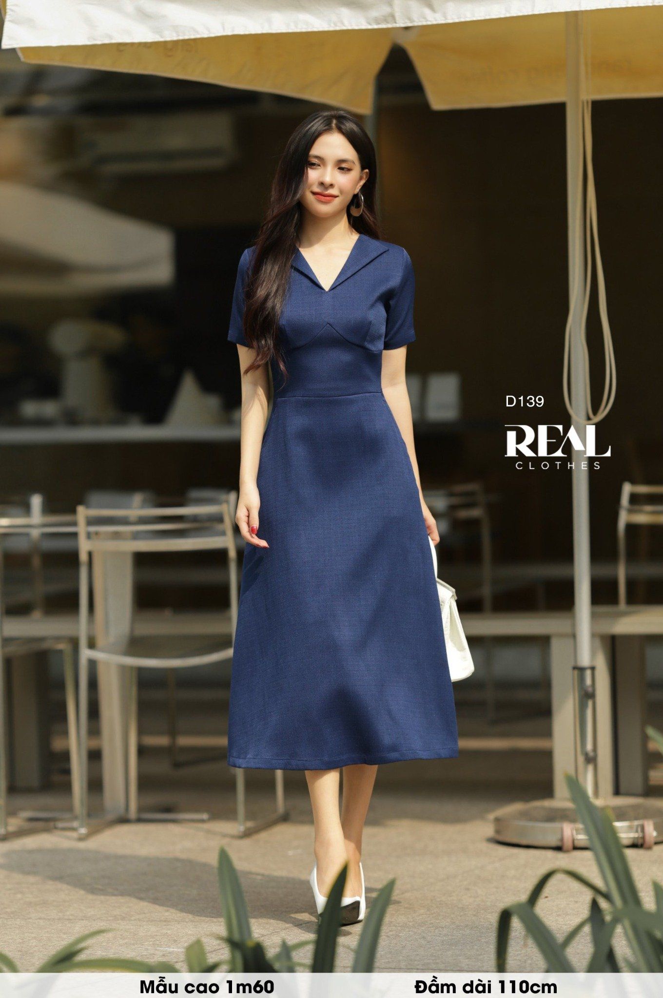  Đầm cúp ngực midi xanh navy 