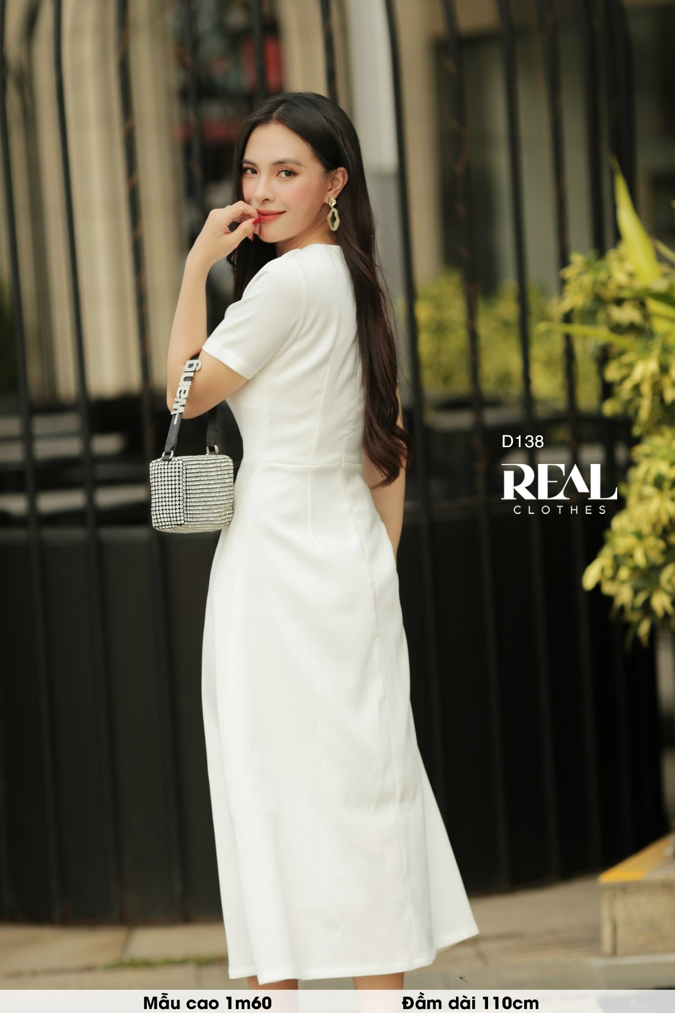 Đầm cúp ngực midi trắng