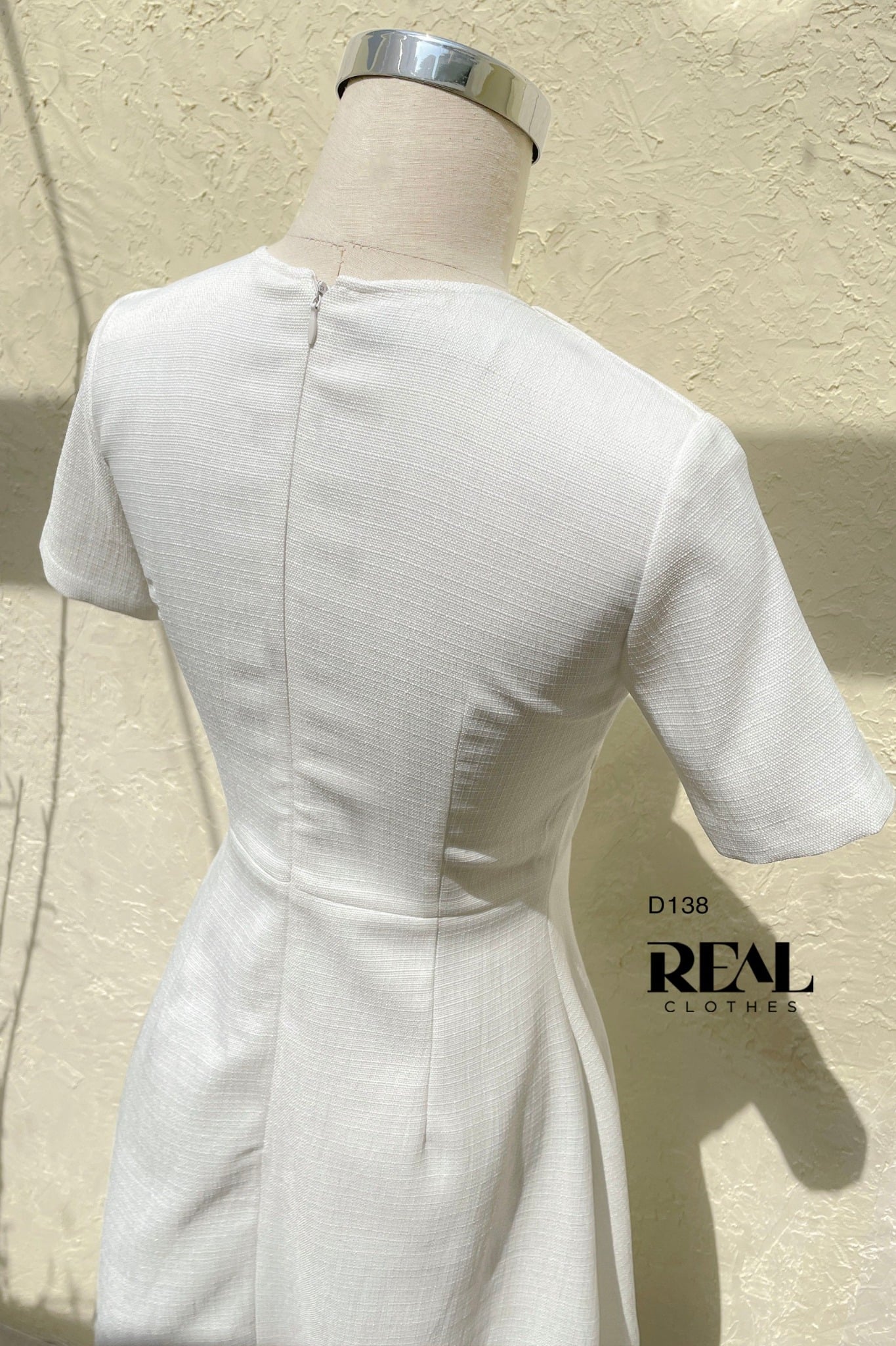 Đầm cúp ngực midi trắng