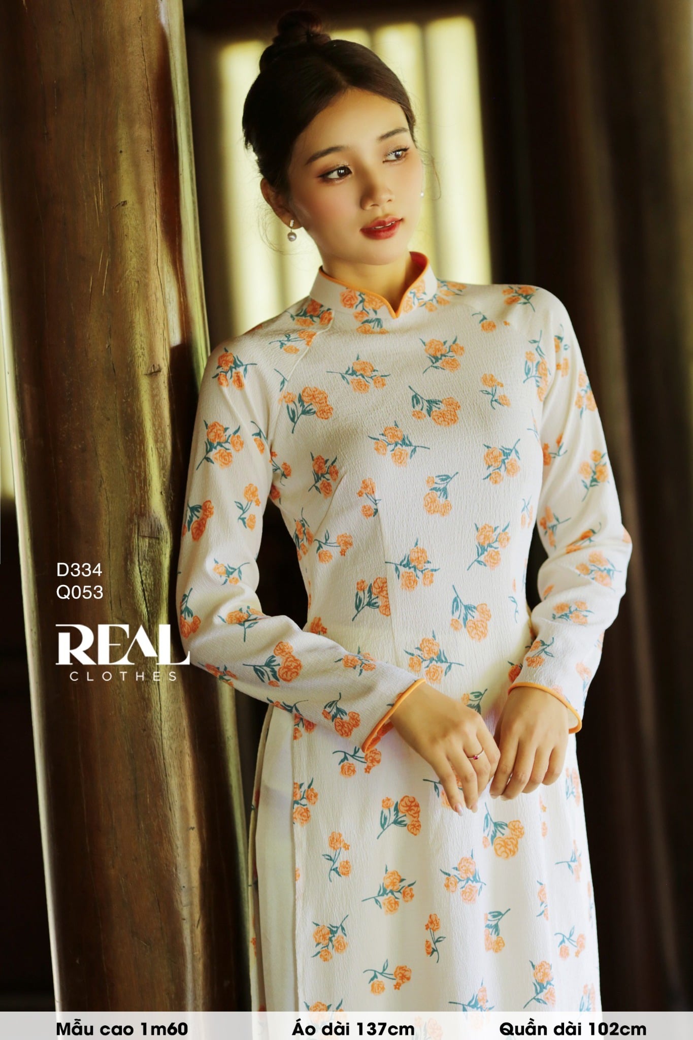 Áo dài truyền thống hoa cam SALE