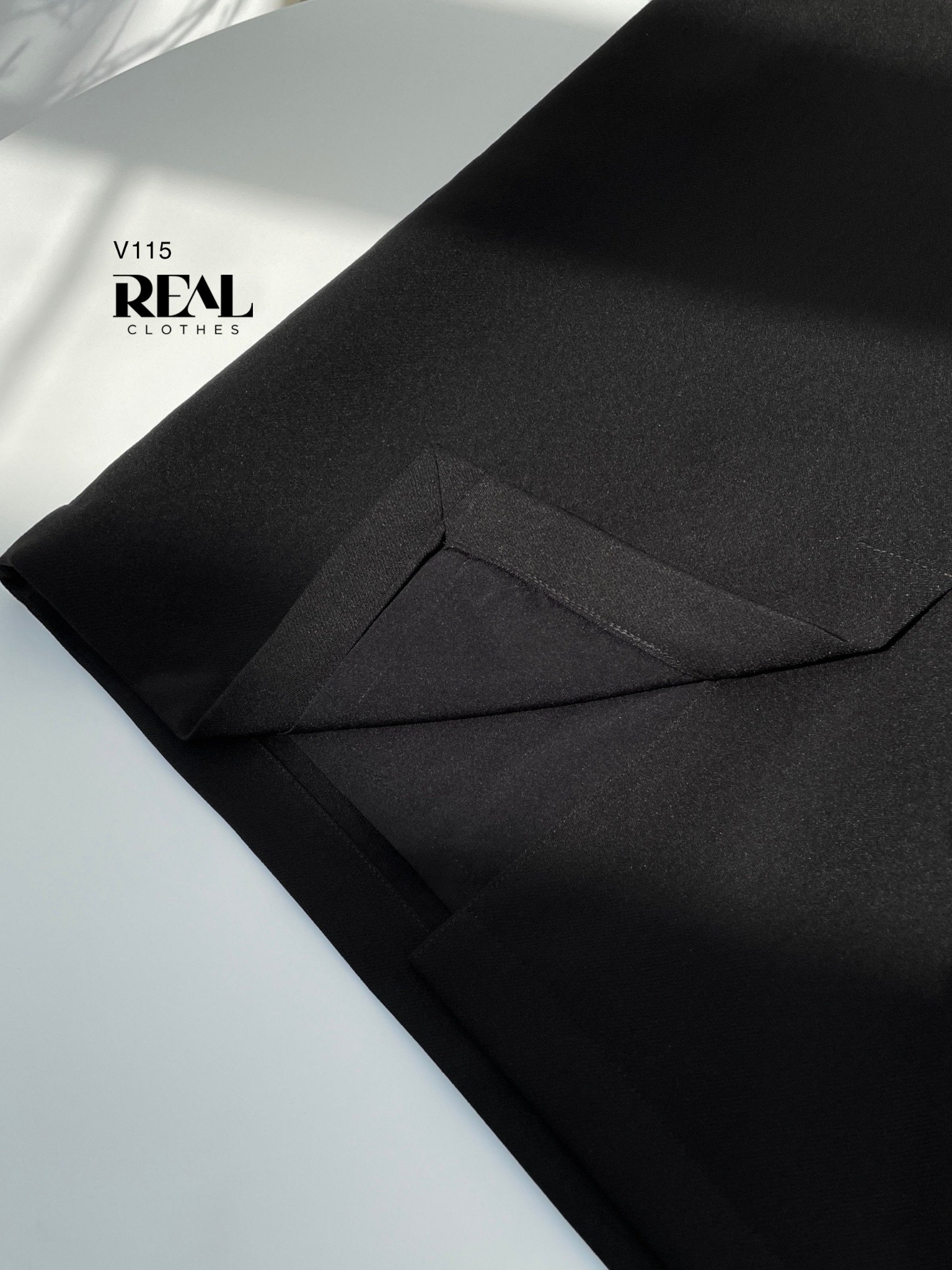 Váy Japan đen MỚI