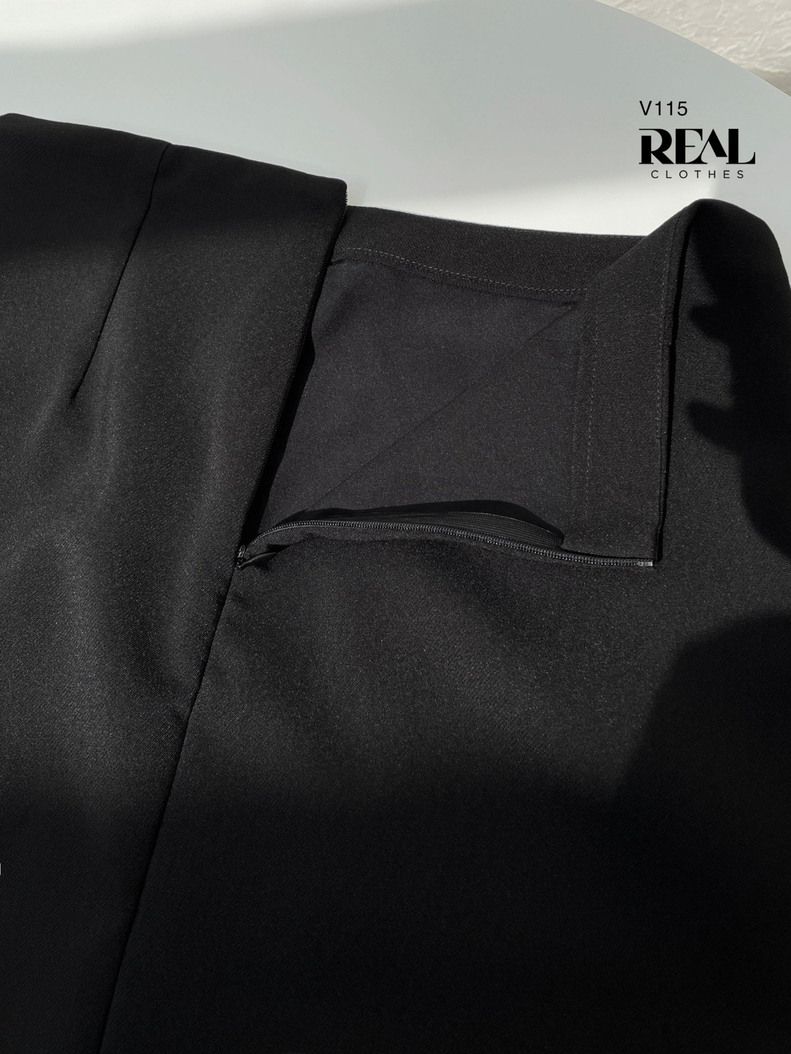 Váy Japan đen MỚI