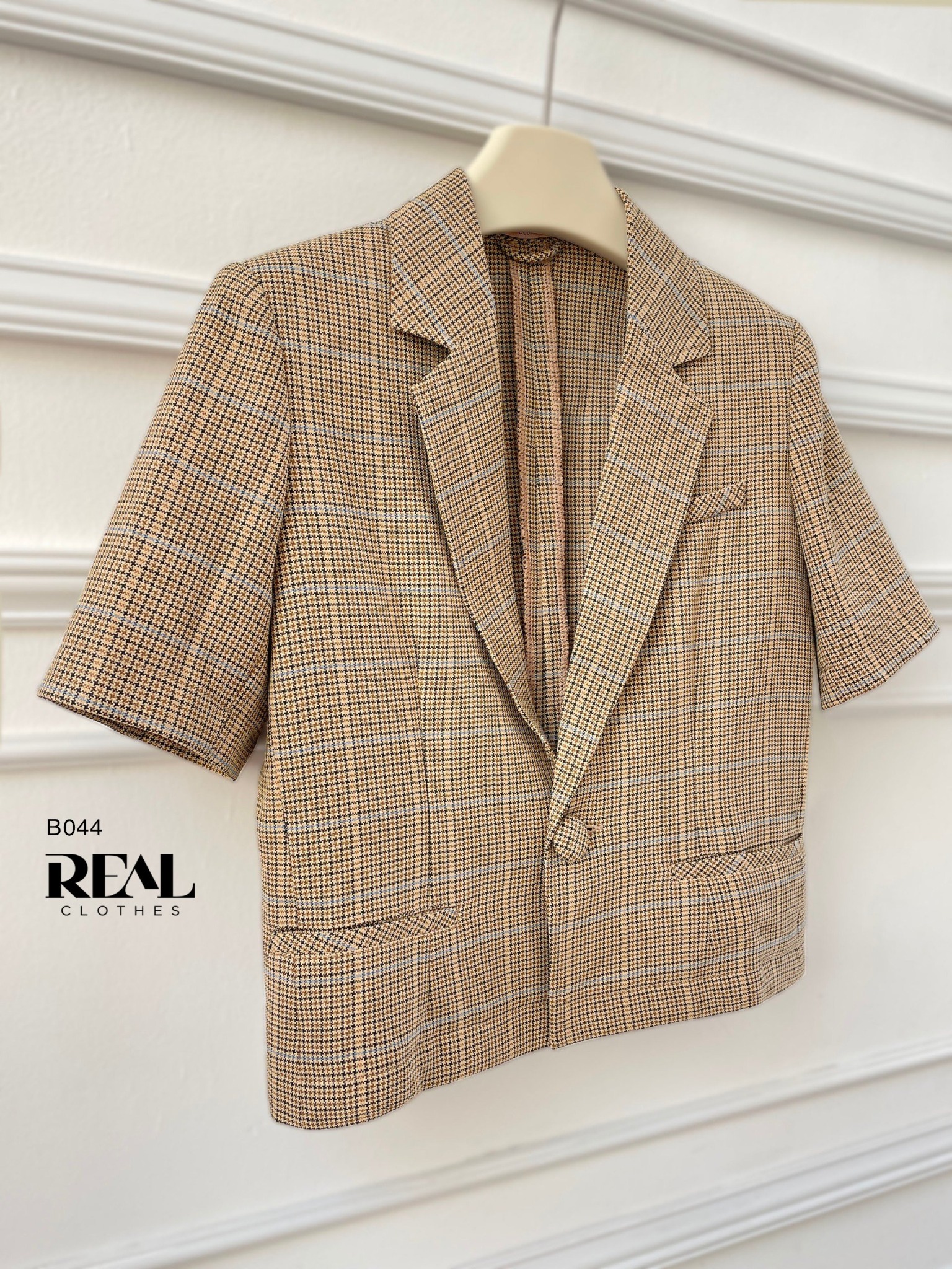 Blazer tay ngắn caro nâu SALE