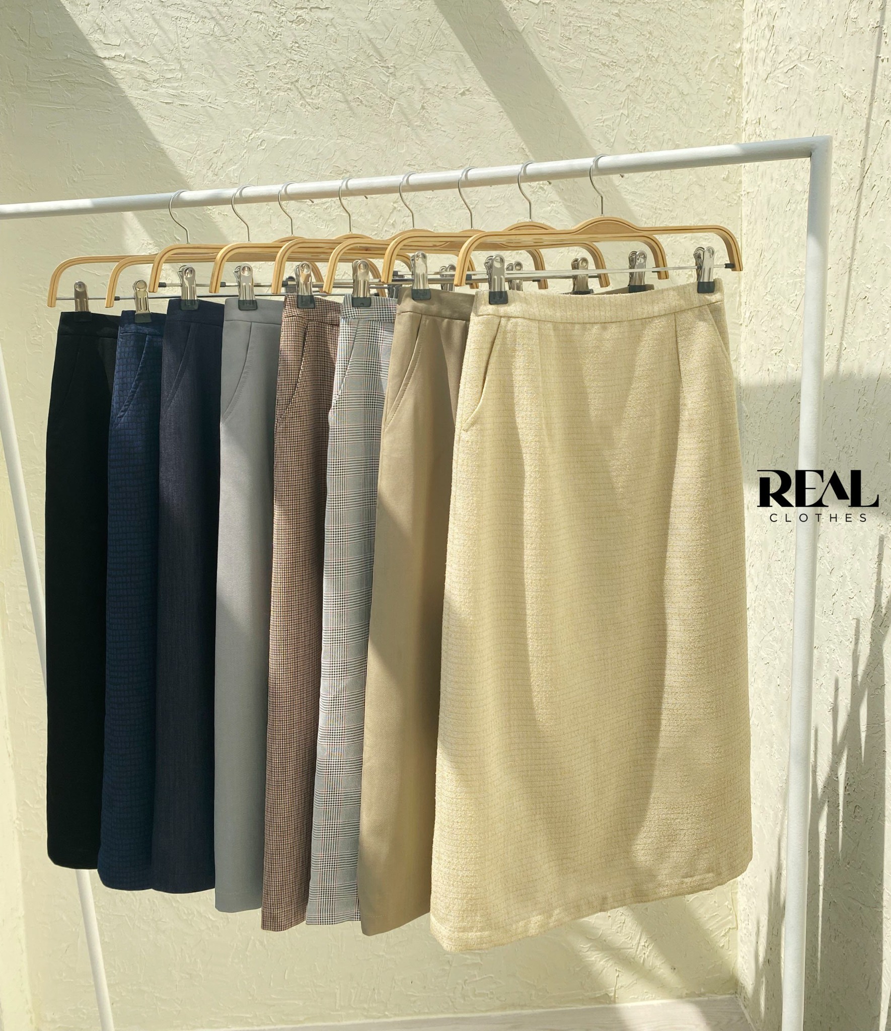 Váy Japan dài zigzag nâu SALE