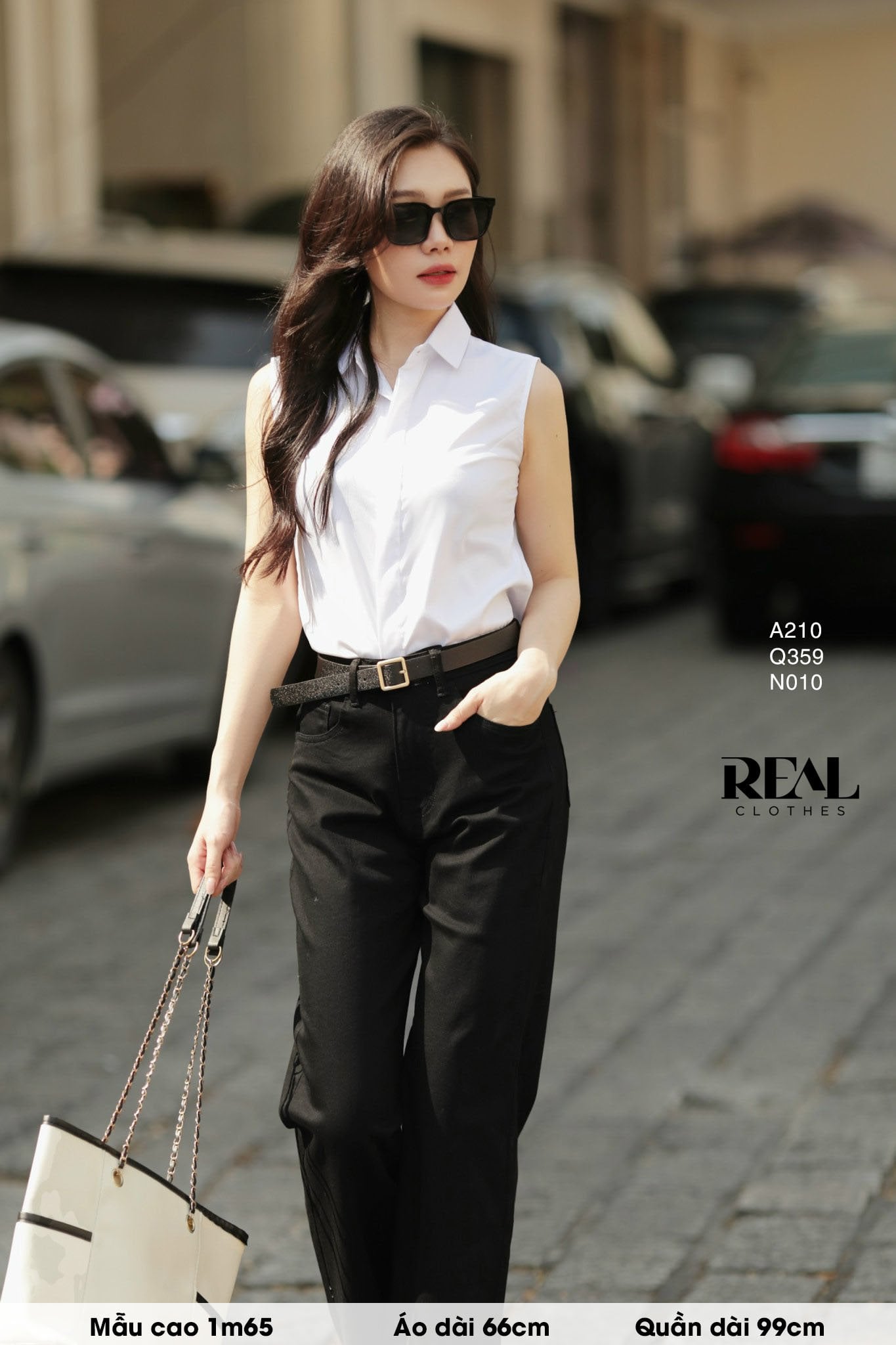 Sơ mi trắng không tay