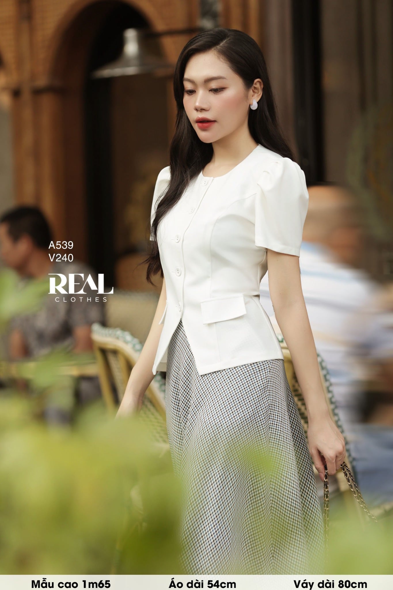 Áo Lotus trắng SALE