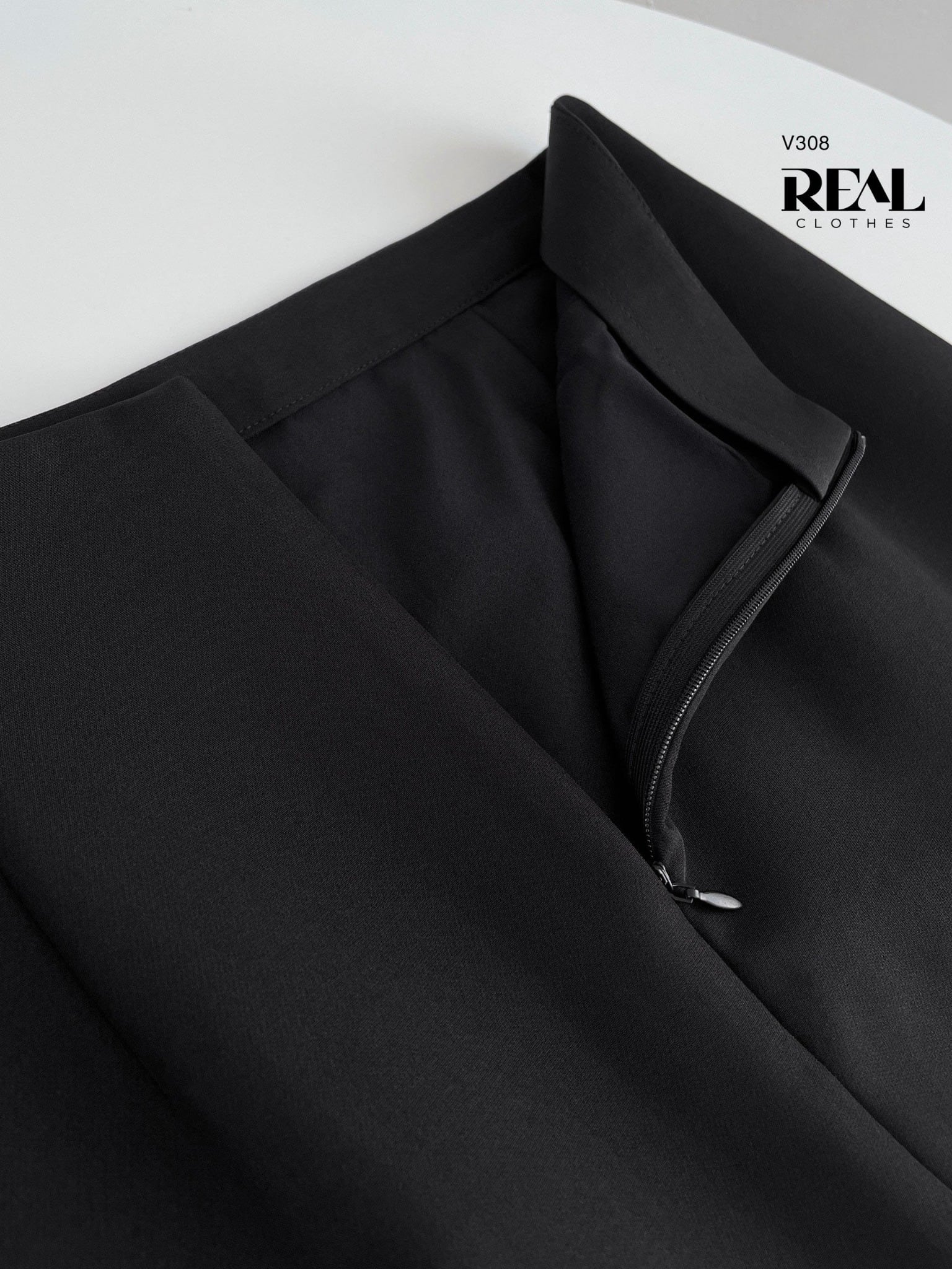 Váy Japan dài đen